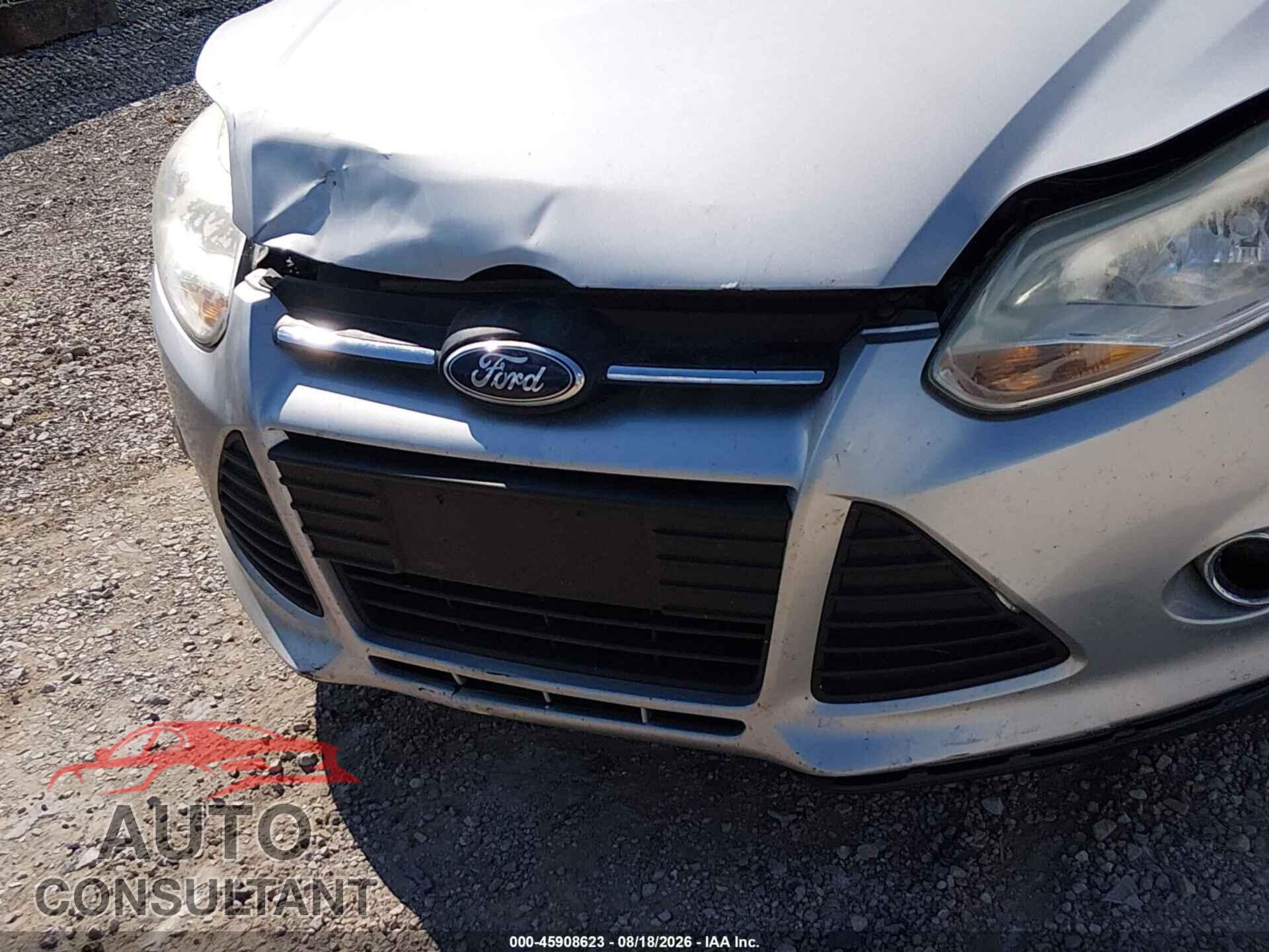 FORD FOCUS 2012 - 1FAHP3F22CL418903