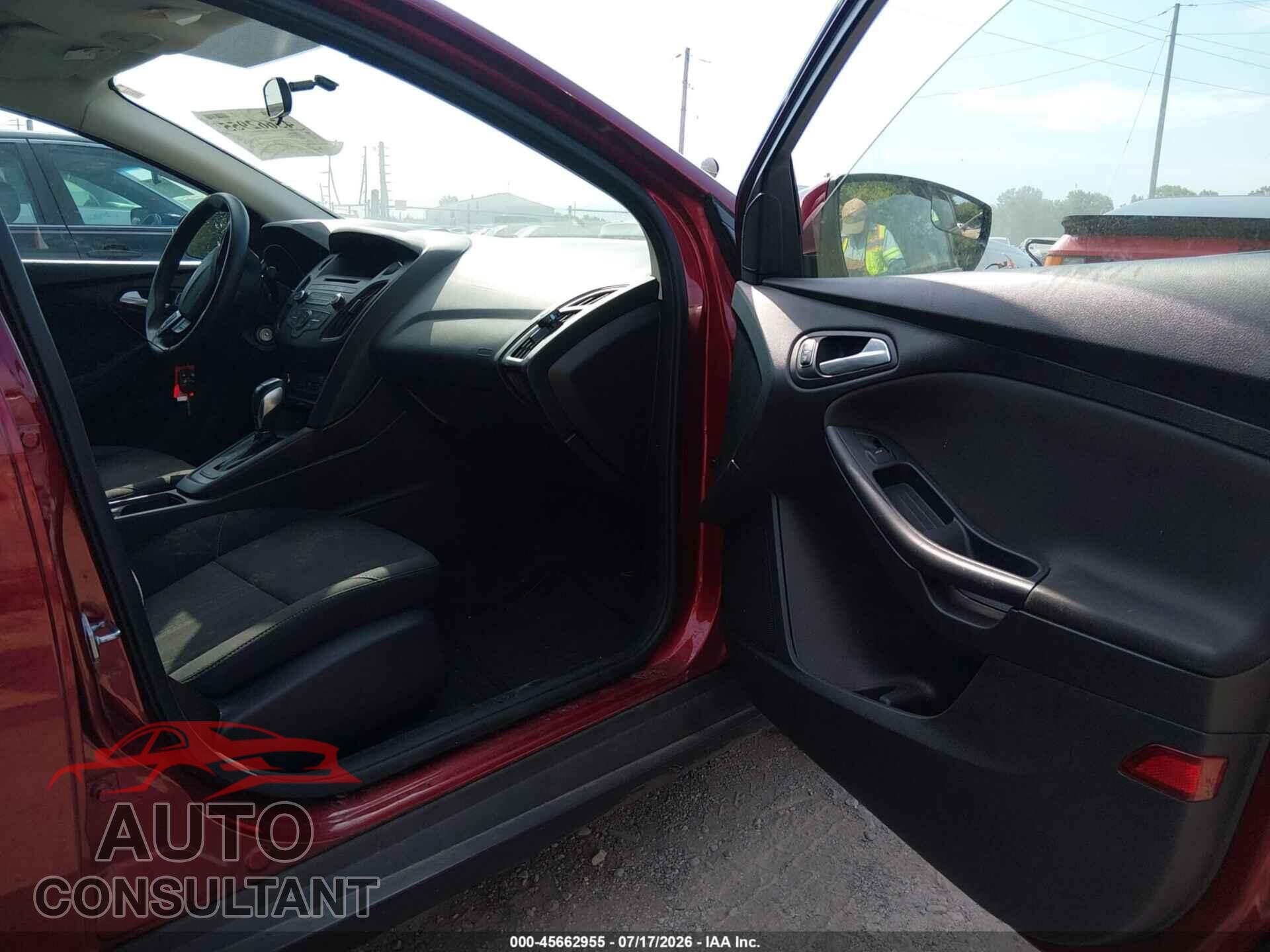 FORD FOCUS 2016 - 1FADP3F23GL343486