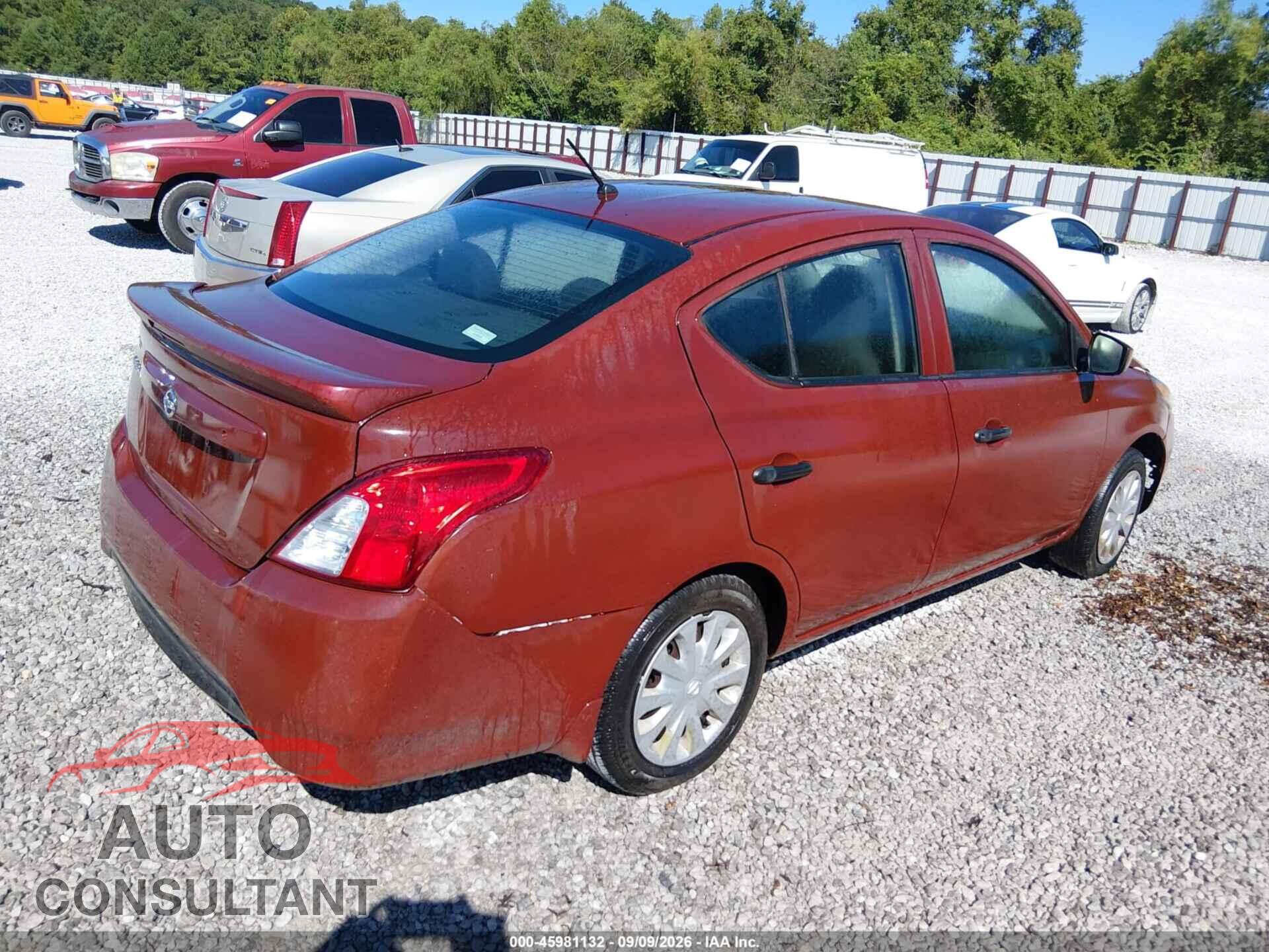 NISSAN VERSA 2017 - 3N1CN7AP3HL862603