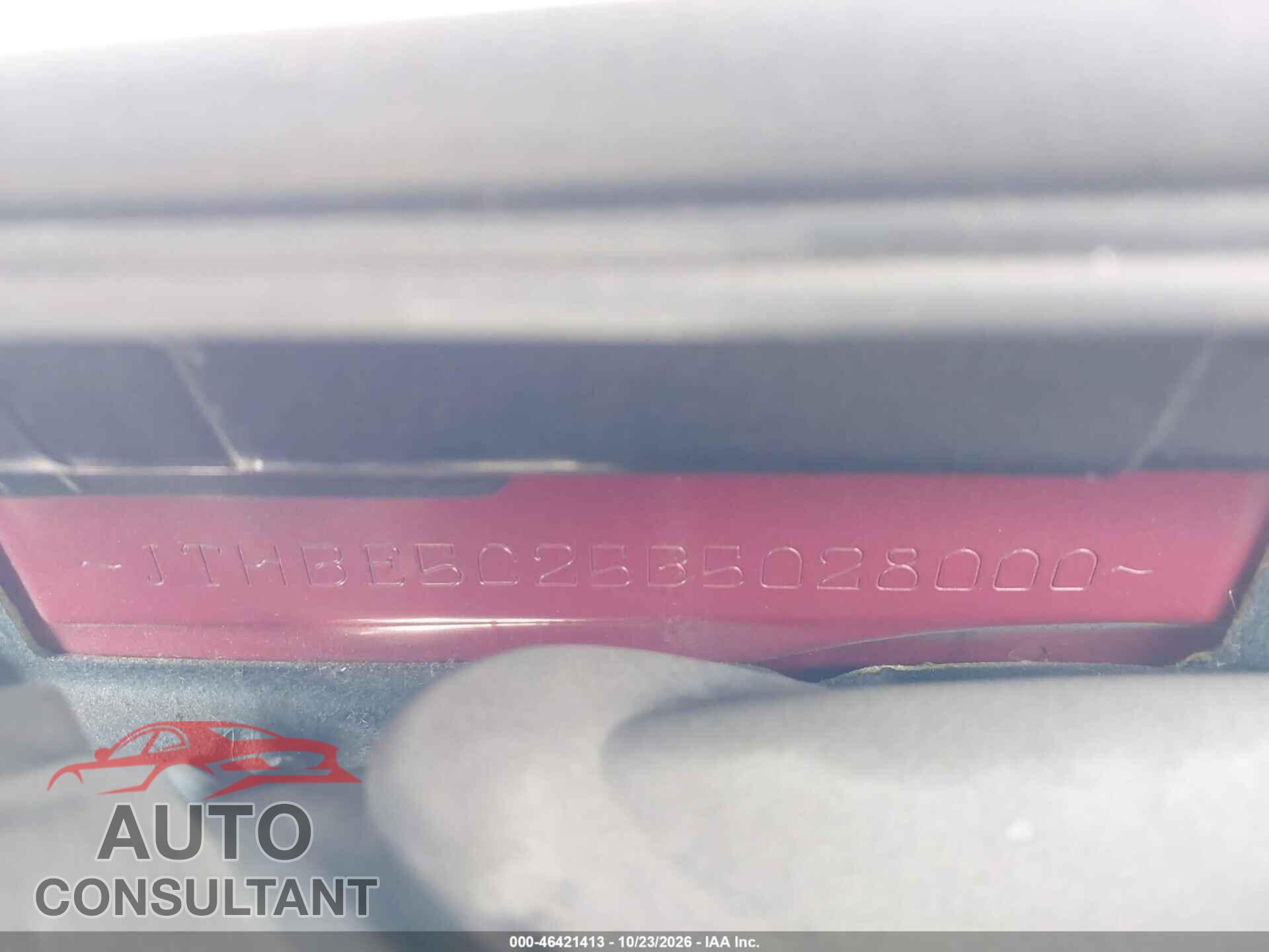 LEXUS IS 350 2011 - JTHBE5C25B5028000
