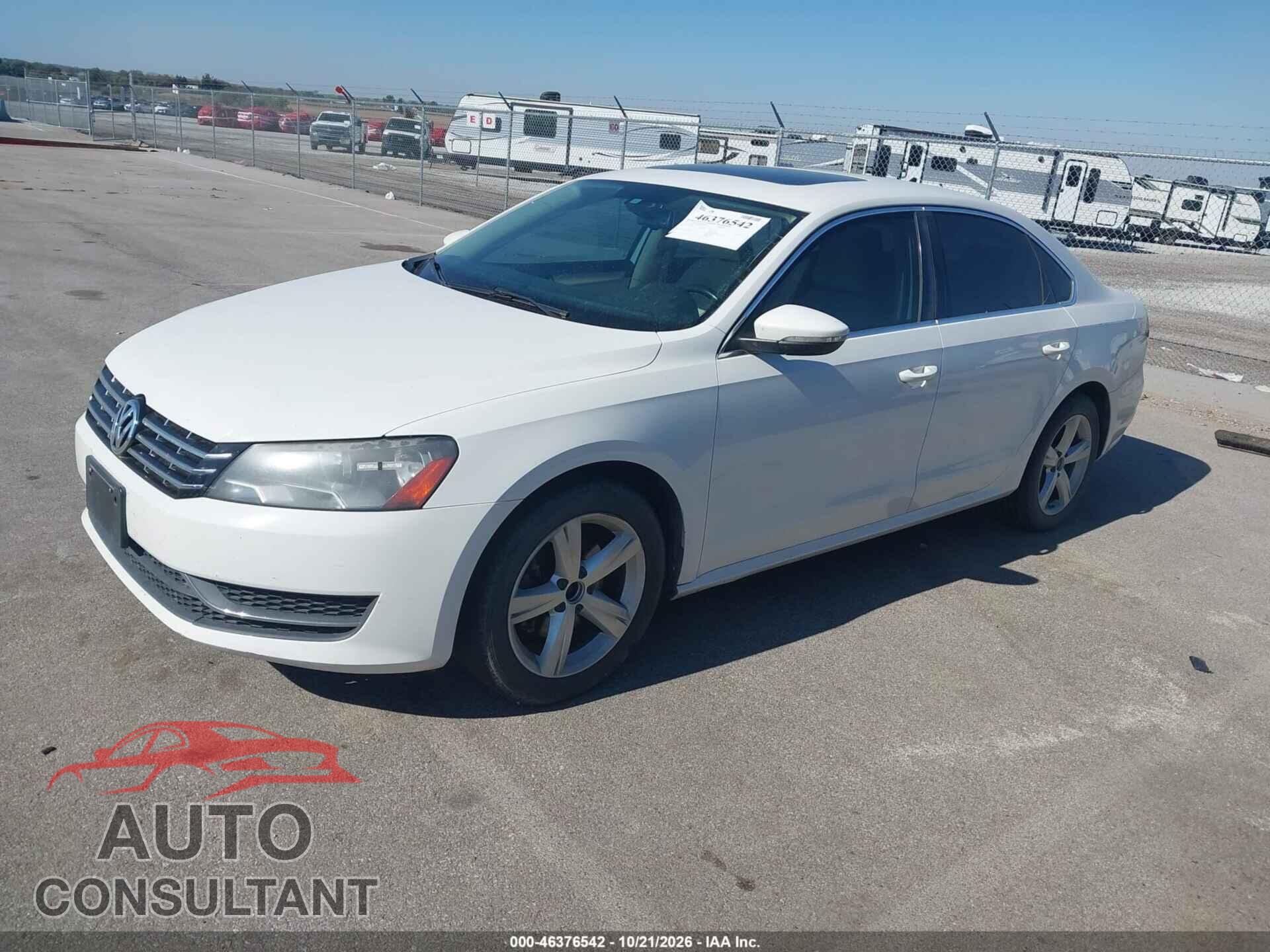 VOLKSWAGEN PASSAT 2012 - 1VWBN7A35CC047536