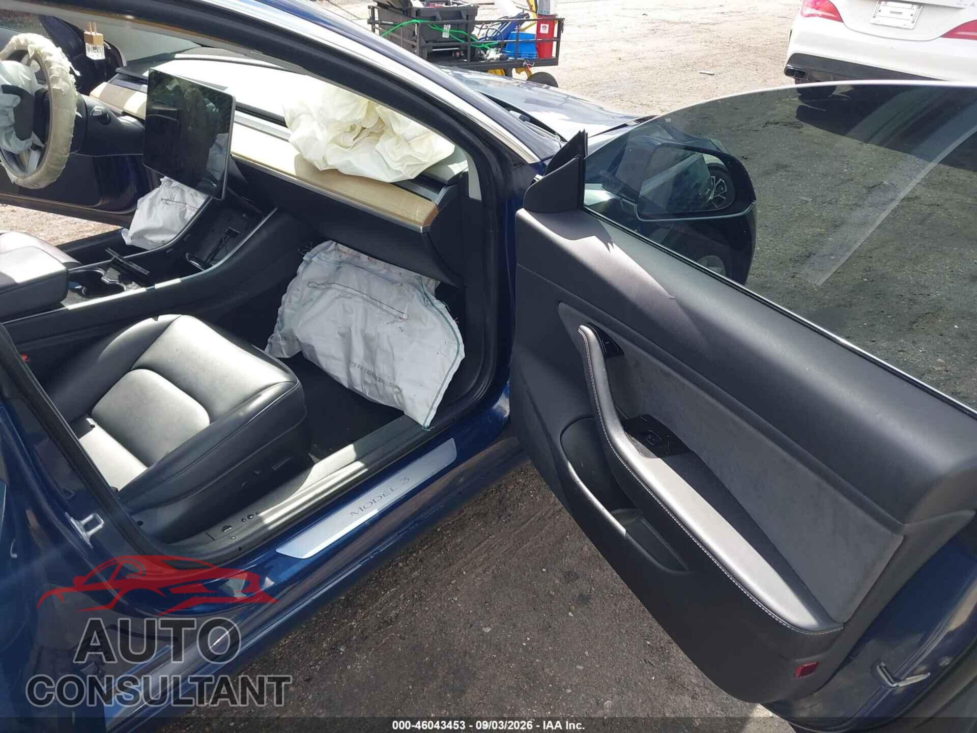 TESLA MODEL 3 2018 - 5YJ3E1EA3JF024902