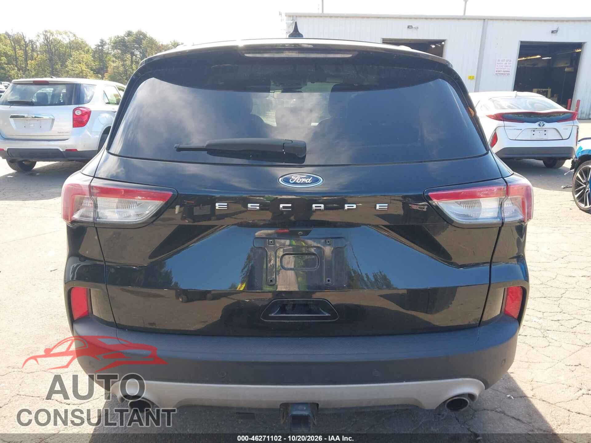 FORD ESCAPE 2020 - 1FMCU9J99LUA19965