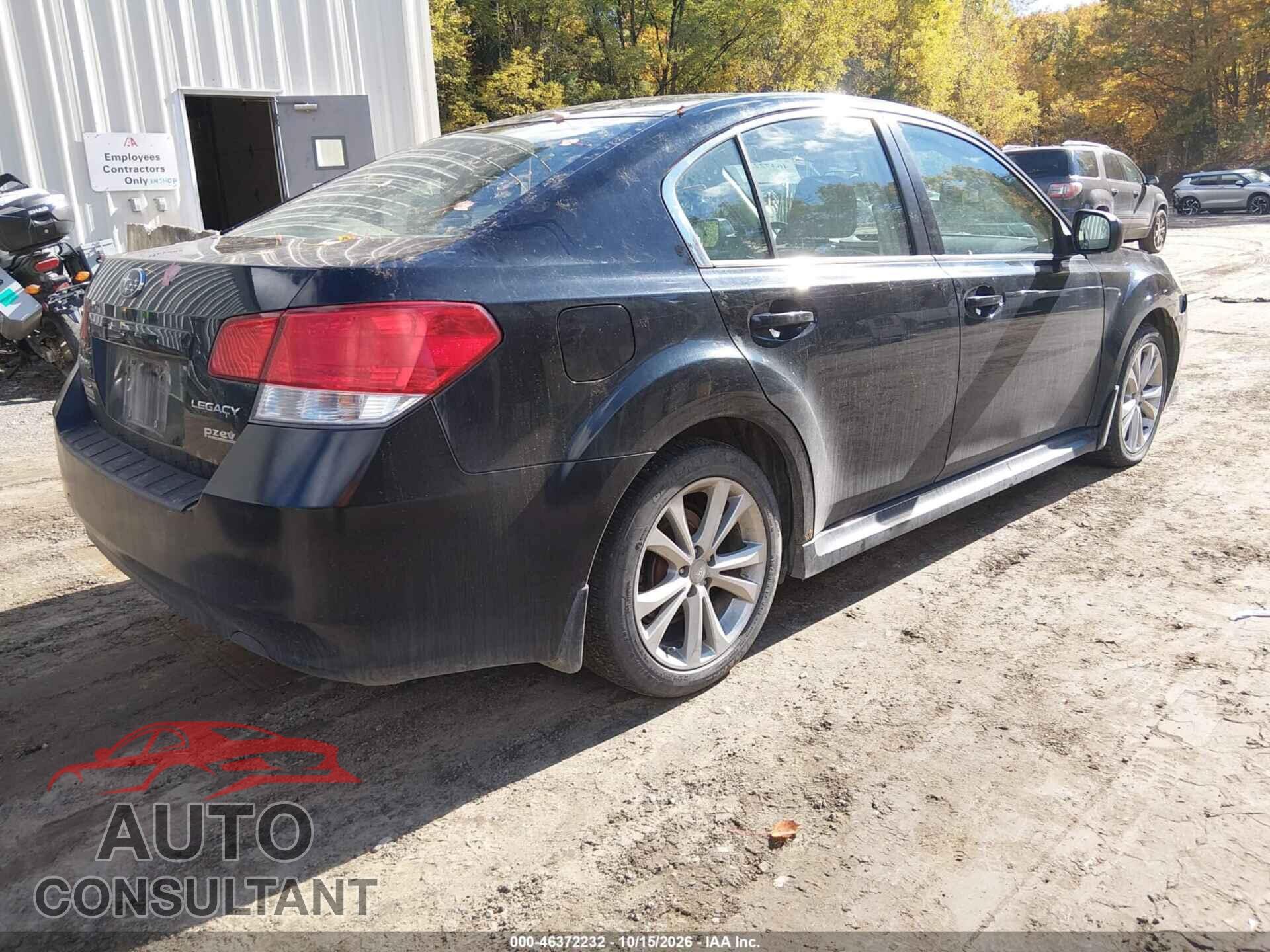 SUBARU LEGACY 2011 - 4S3BMBA67B3254642