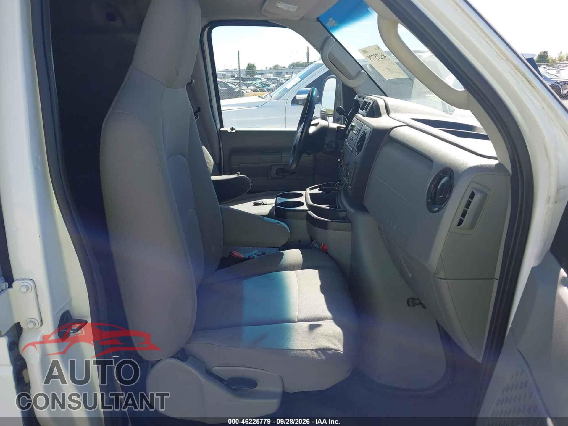 FORD ECONOLINE CARGO VAN 2011 - 1FTSS3EL3BDB34343