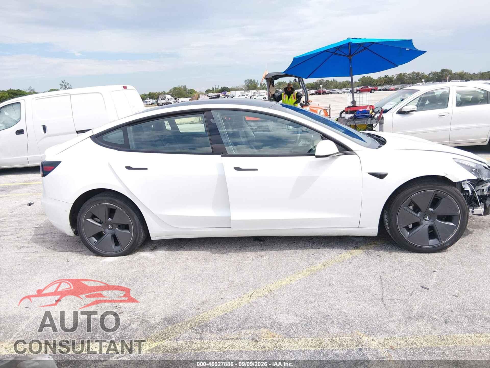 TESLA MODEL 3 2022 - 5YJ3E1EA1NF102700