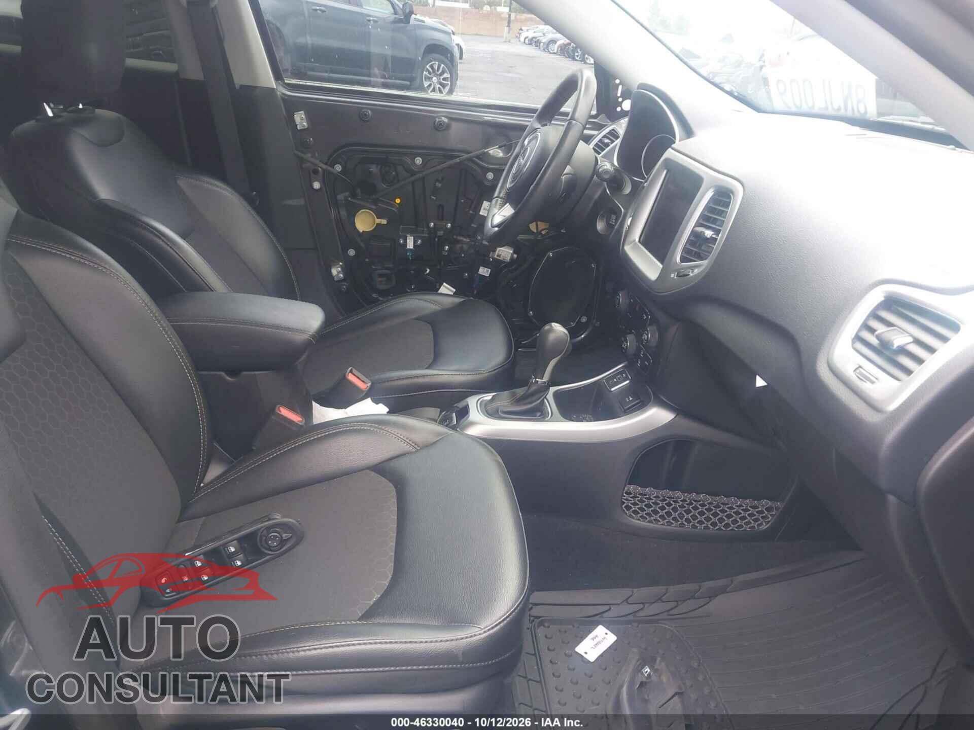 JEEP COMPASS 2019 - 3C4NJCBB7KT855464