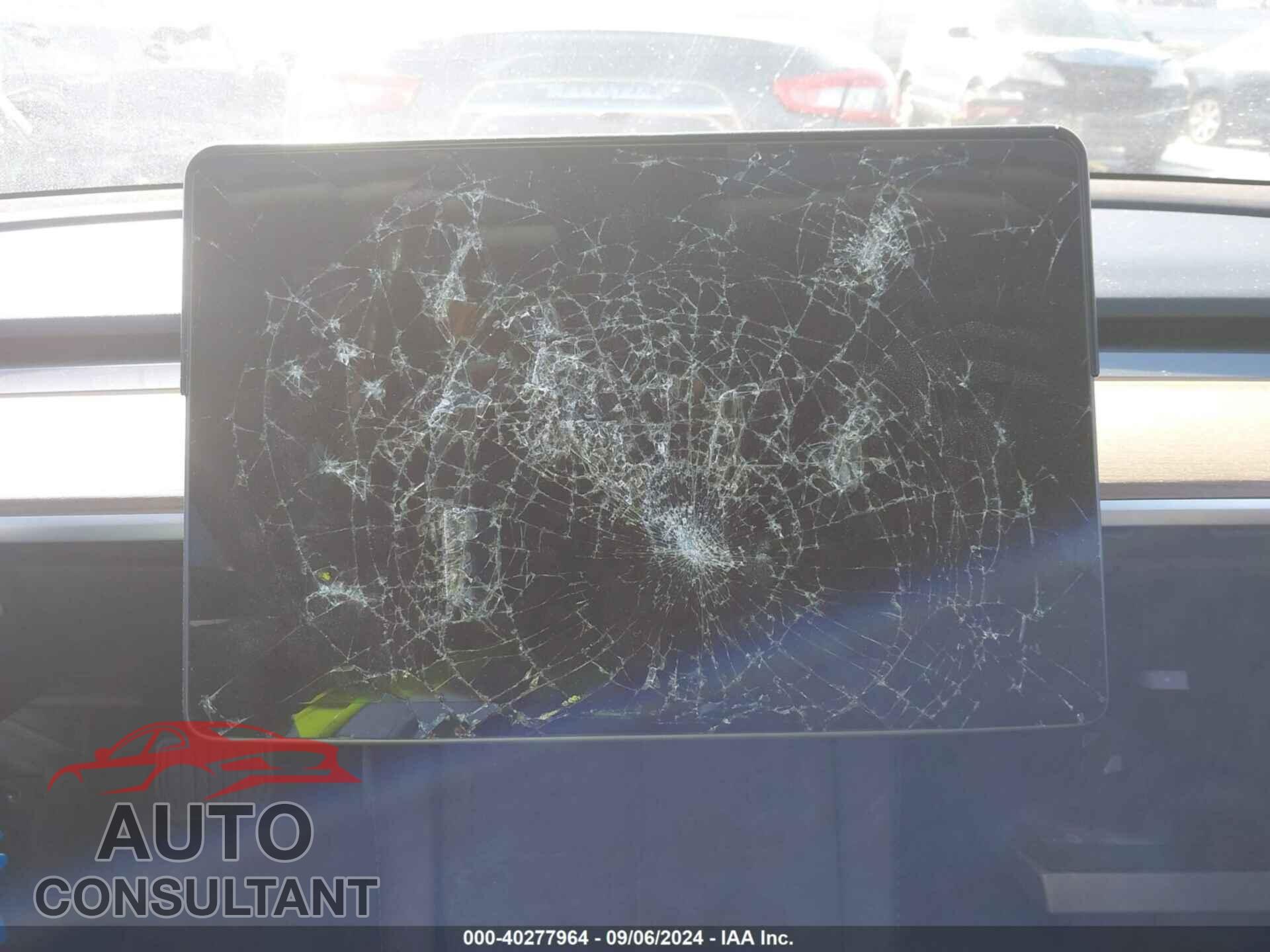 TESLA MODEL 3 2022 - 5YJ3E1EA1NF376544