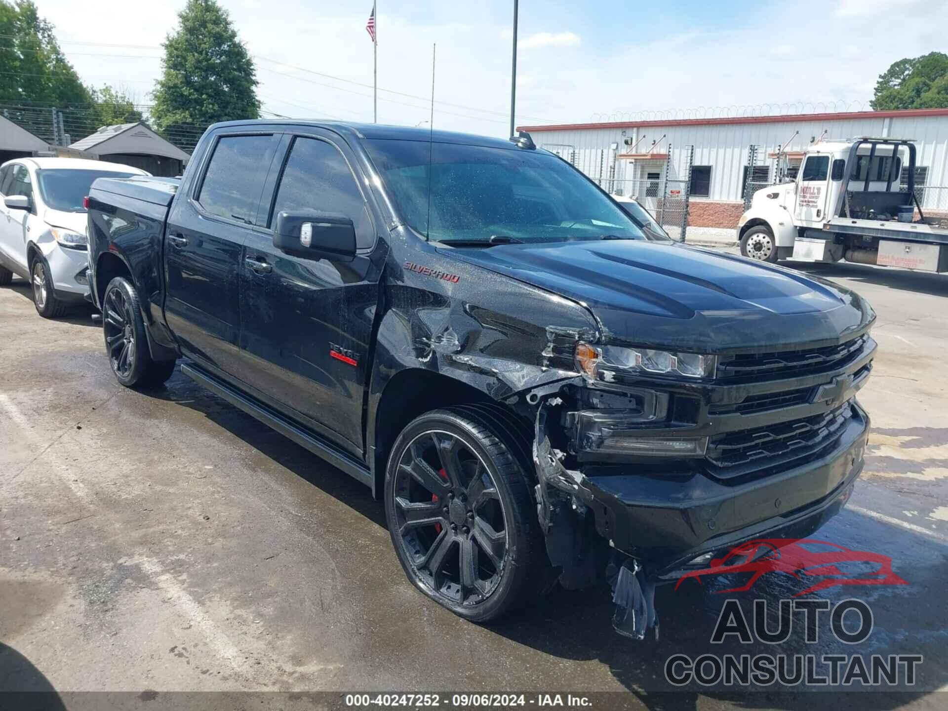 CHEVROLET SILVERADO 1500 2019 - 1GCUWEED2KZ100799