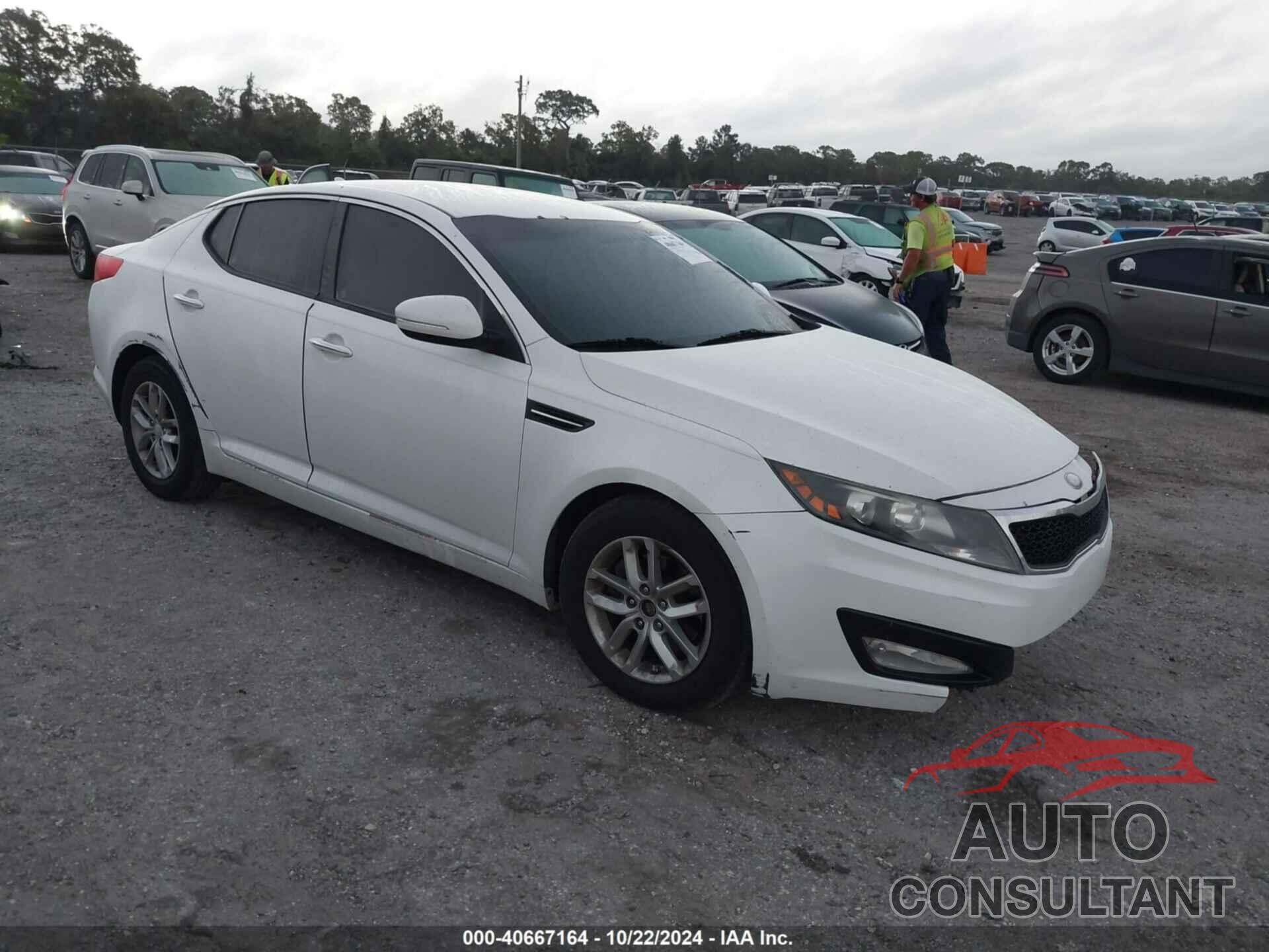 KIA OPTIMA 2013 - 5XXGM4A75DG145402