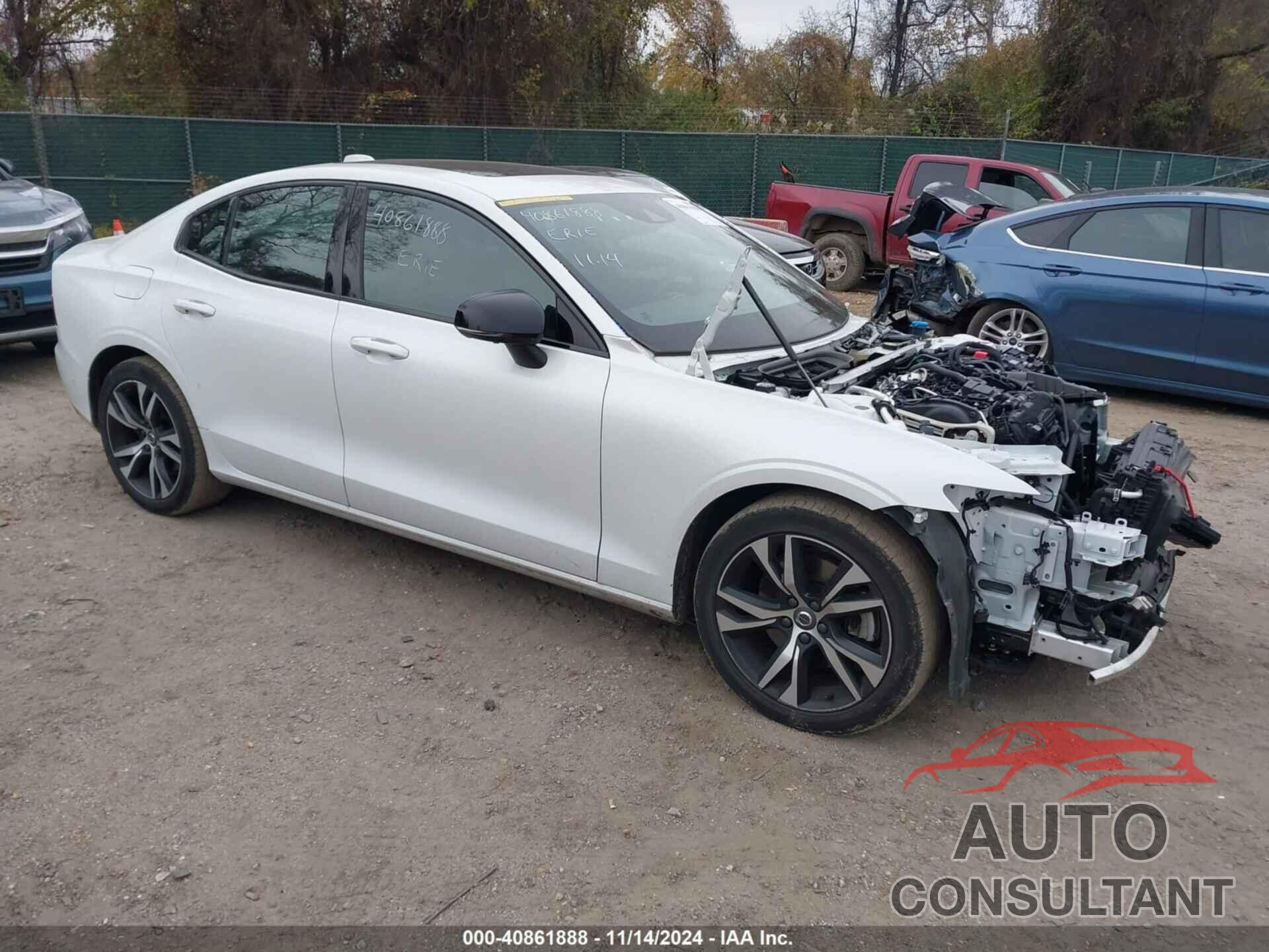 VOLVO S60 2022 - 7JRL12TM4NG192138