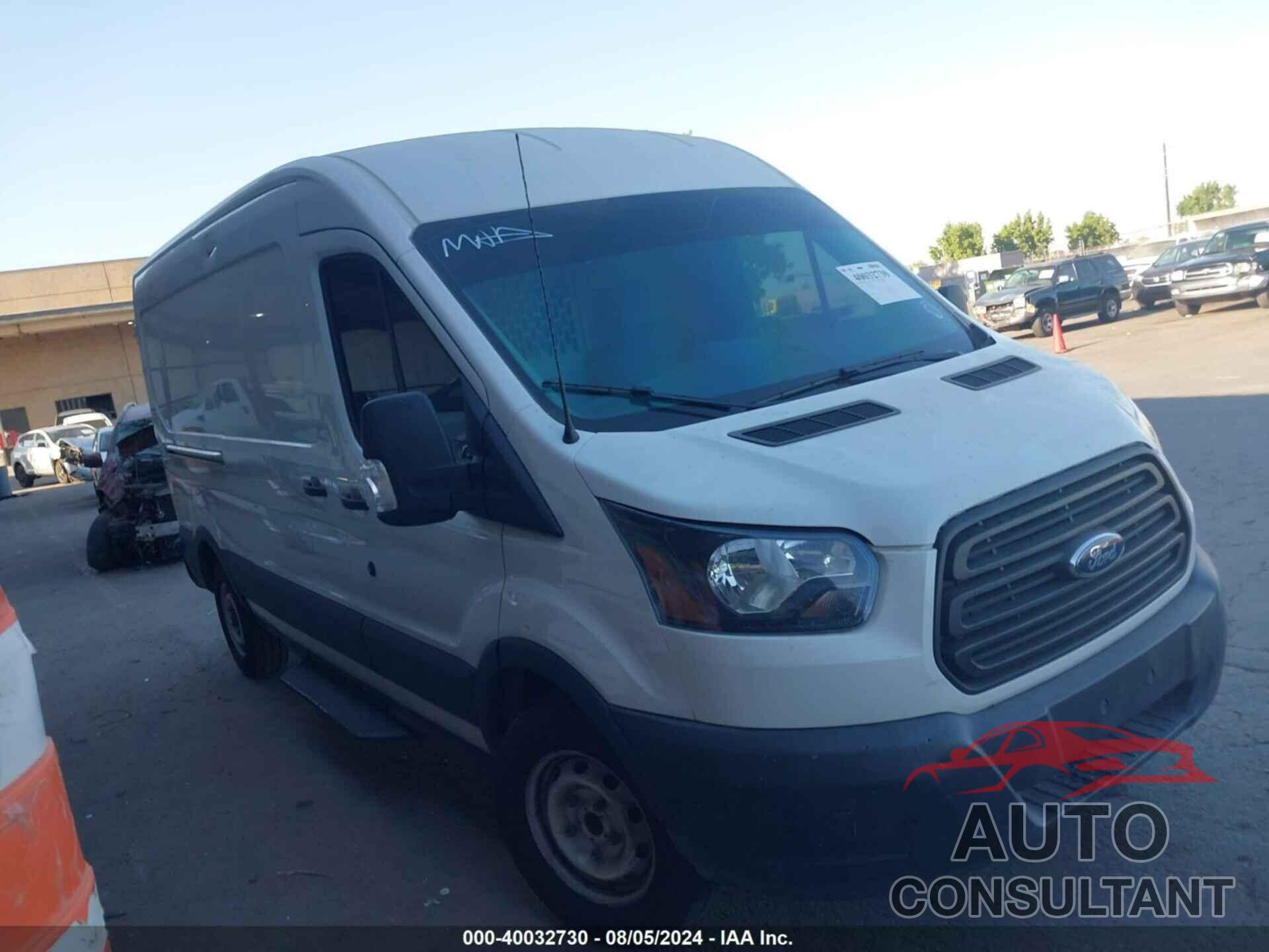 FORD TRANSIT-150 2019 - 1FTYE2CM1KKB49328