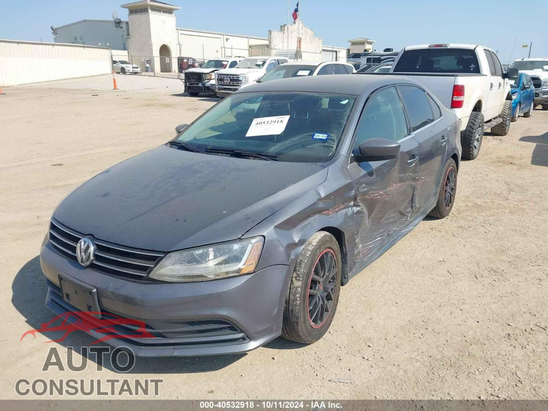 VOLKSWAGEN JETTA 2017 - 3VW2B7AJ9HM211724