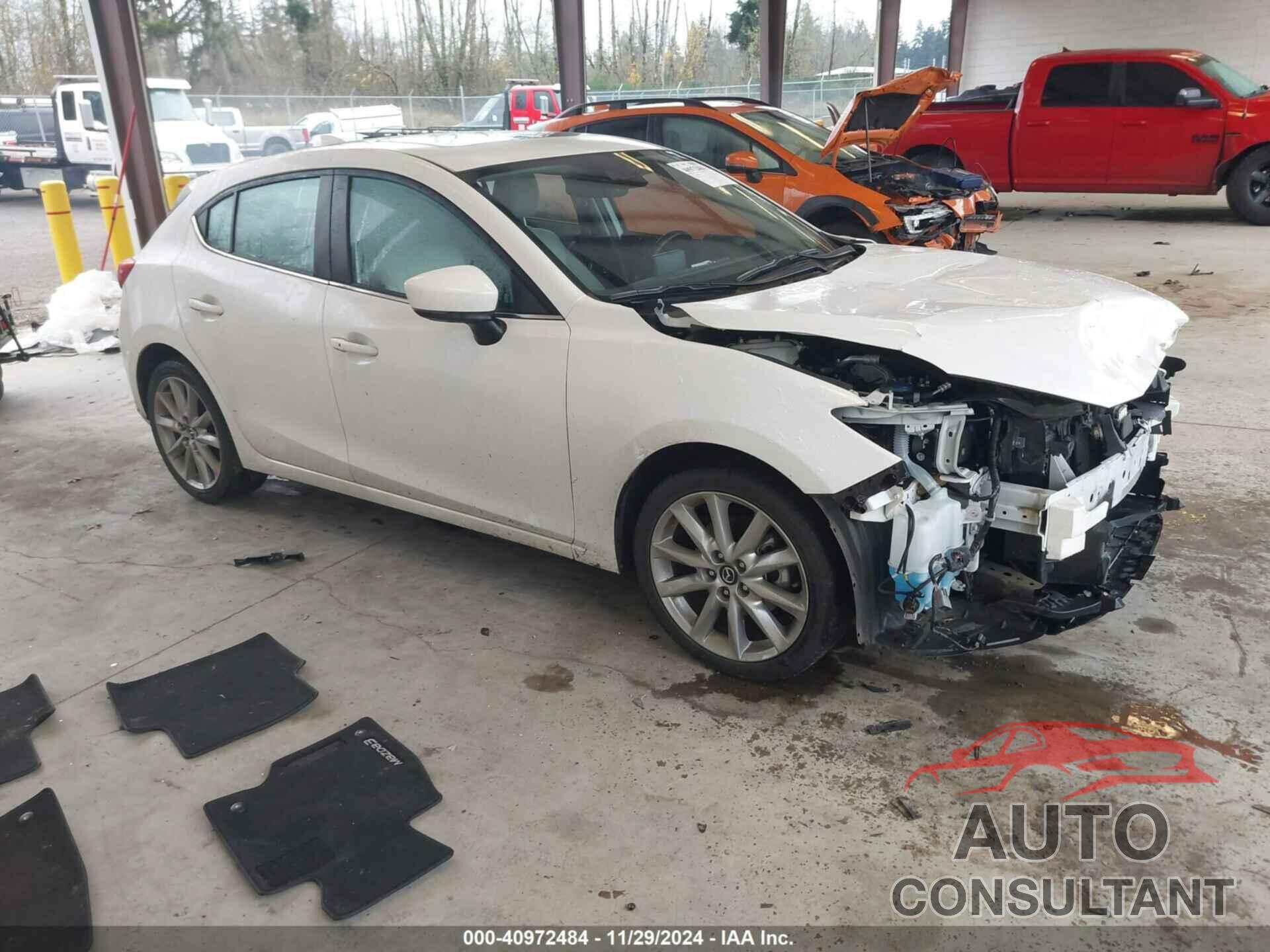 MAZDA MAZDA3 2017 - JM1BN1M36H1131556