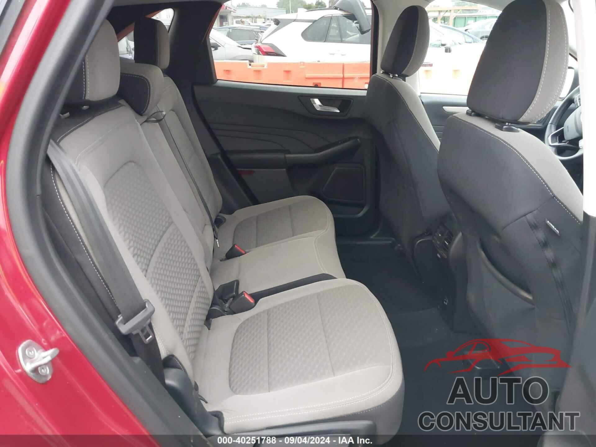 FORD ESCAPE 2021 - 1FMCU0EZ7MUB17304