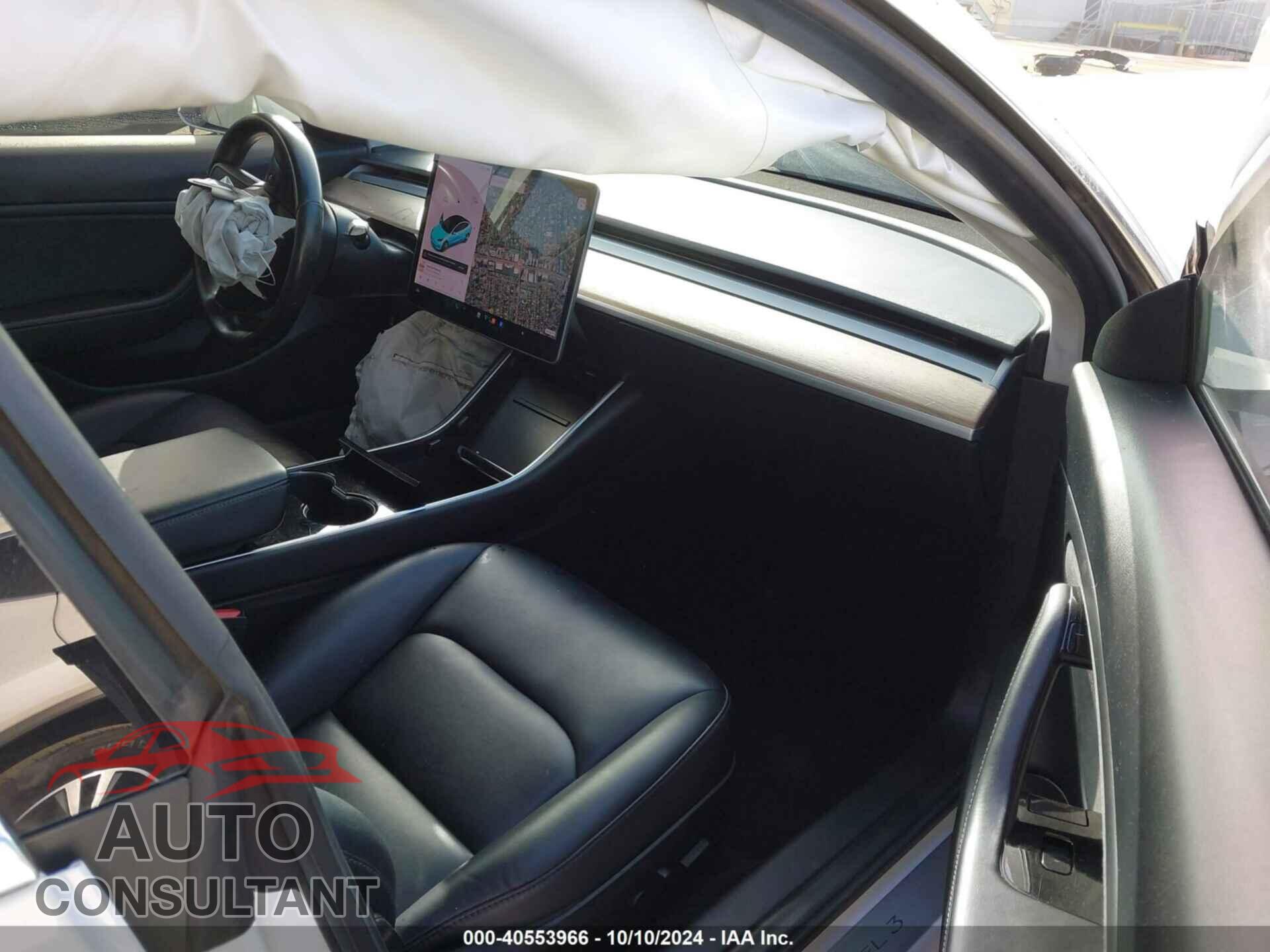 TESLA MODEL 3 2018 - 5YJ3E1EA1JF038751