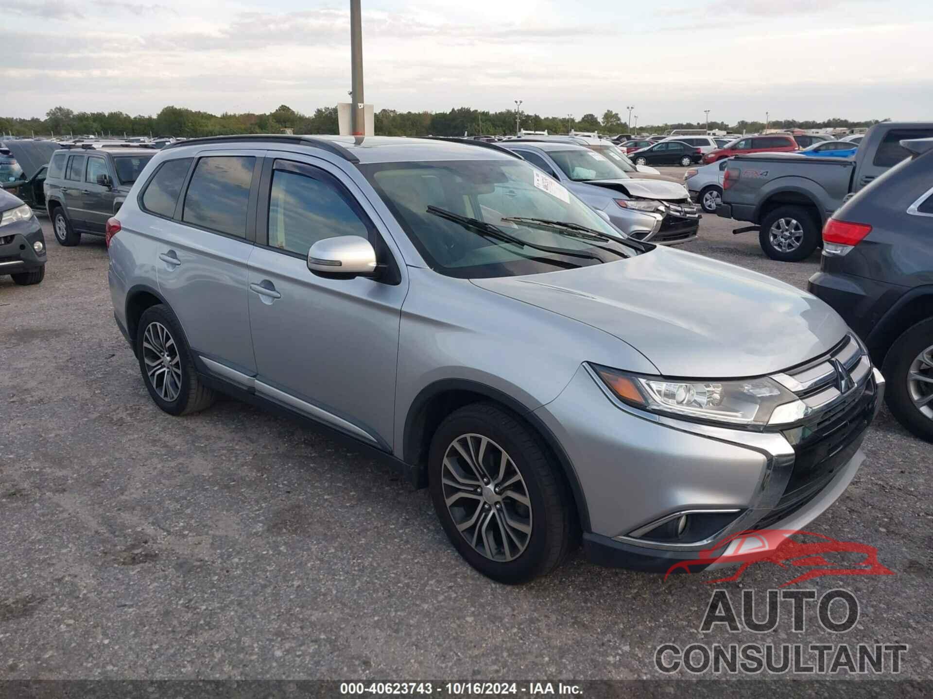 MITSUBISHI OUTLANDER 2016 - JA4AD3A38GZ055377