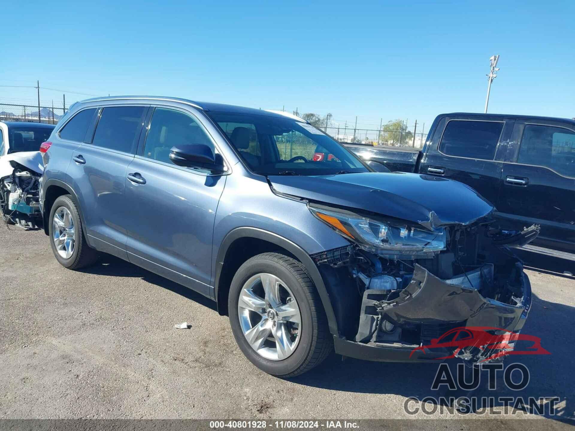 TOYOTA HIGHLANDER 2018 - 5TDDZRFH8JS802805