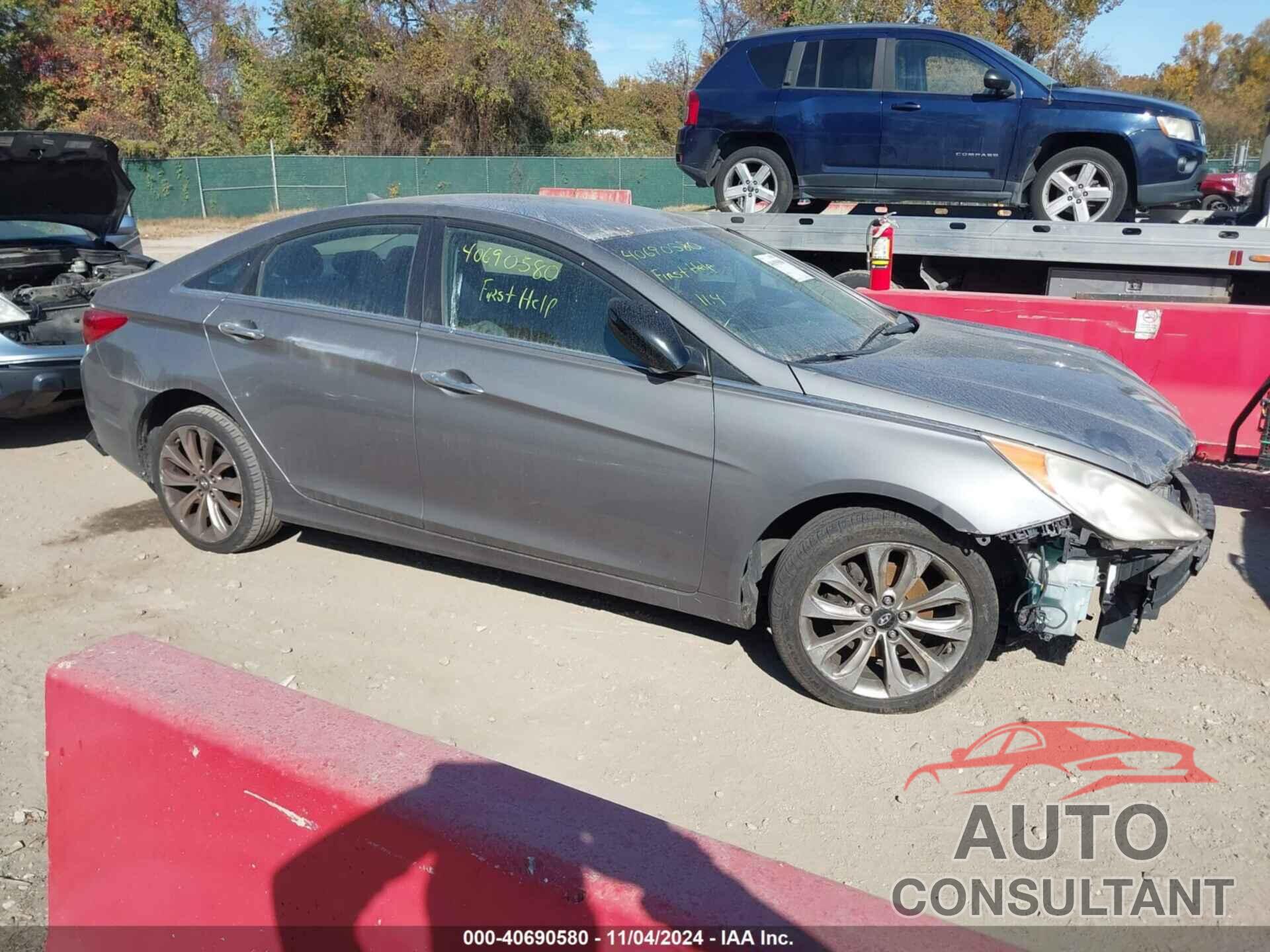 HYUNDAI SONATA 2011 - 5NPEC4AC2BH024657