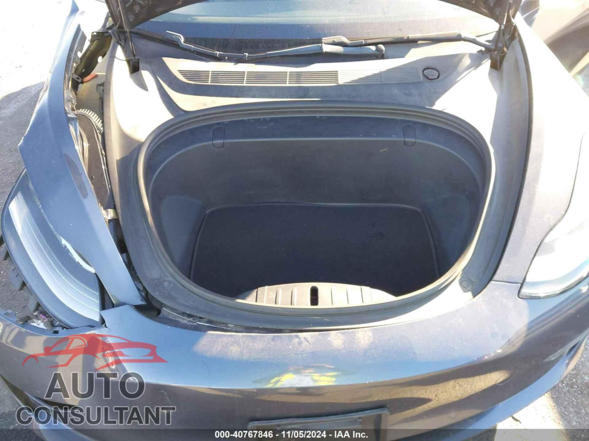 TESLA MODEL 3 2018 - 5YJ3E1EAXJF044208