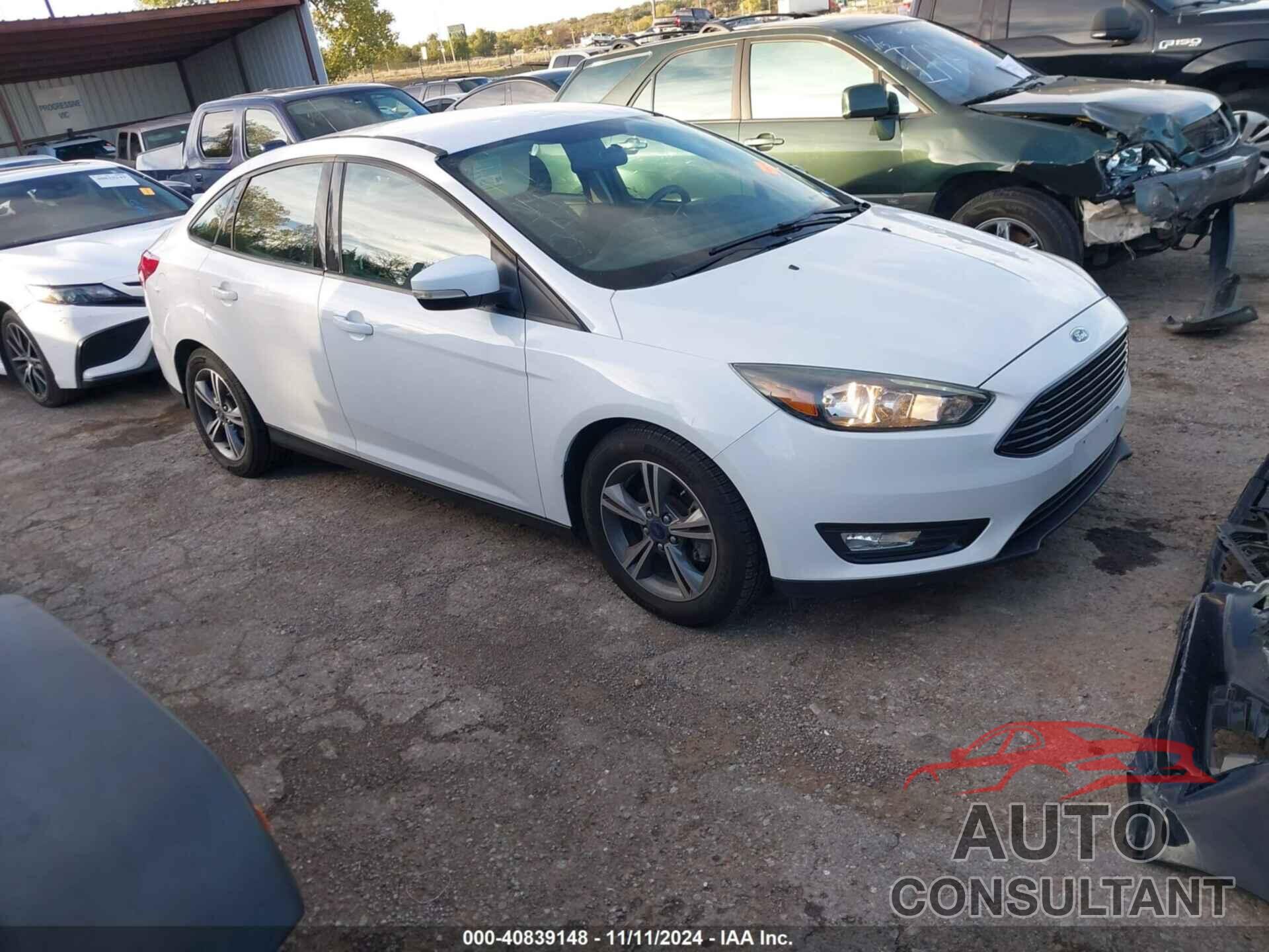 FORD FOCUS 2017 - 1FADP3FE2HL237591