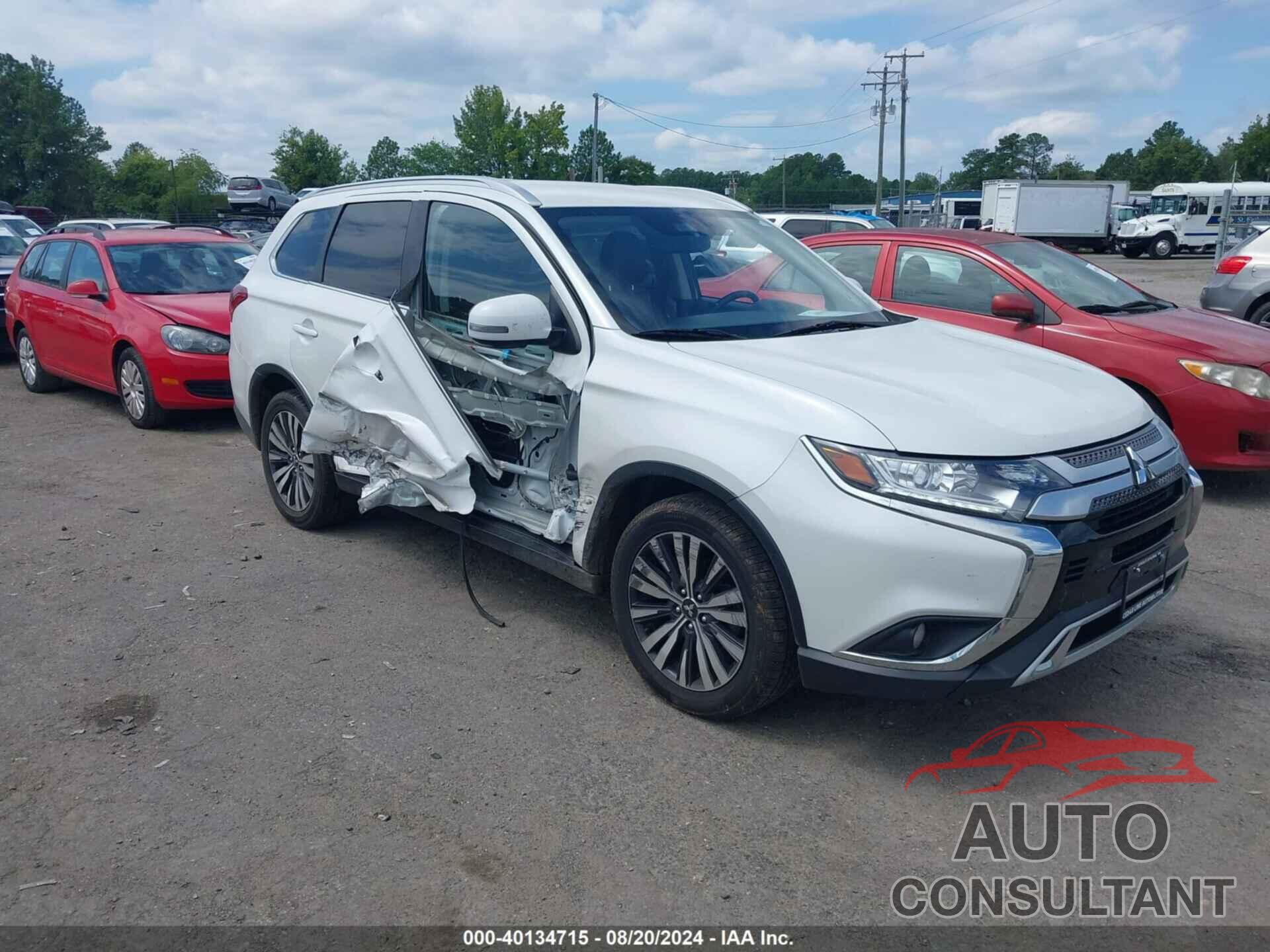 MITSUBISHI OUTLANDER 2020 - JA4AD3A38LZ033373
