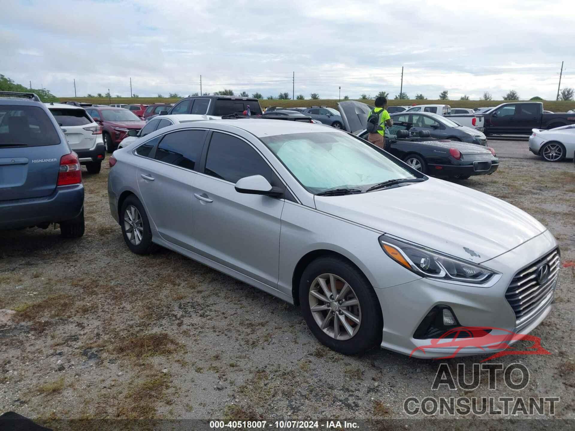 HYUNDAI SONATA 2018 - 5NPE24AF9JH658608