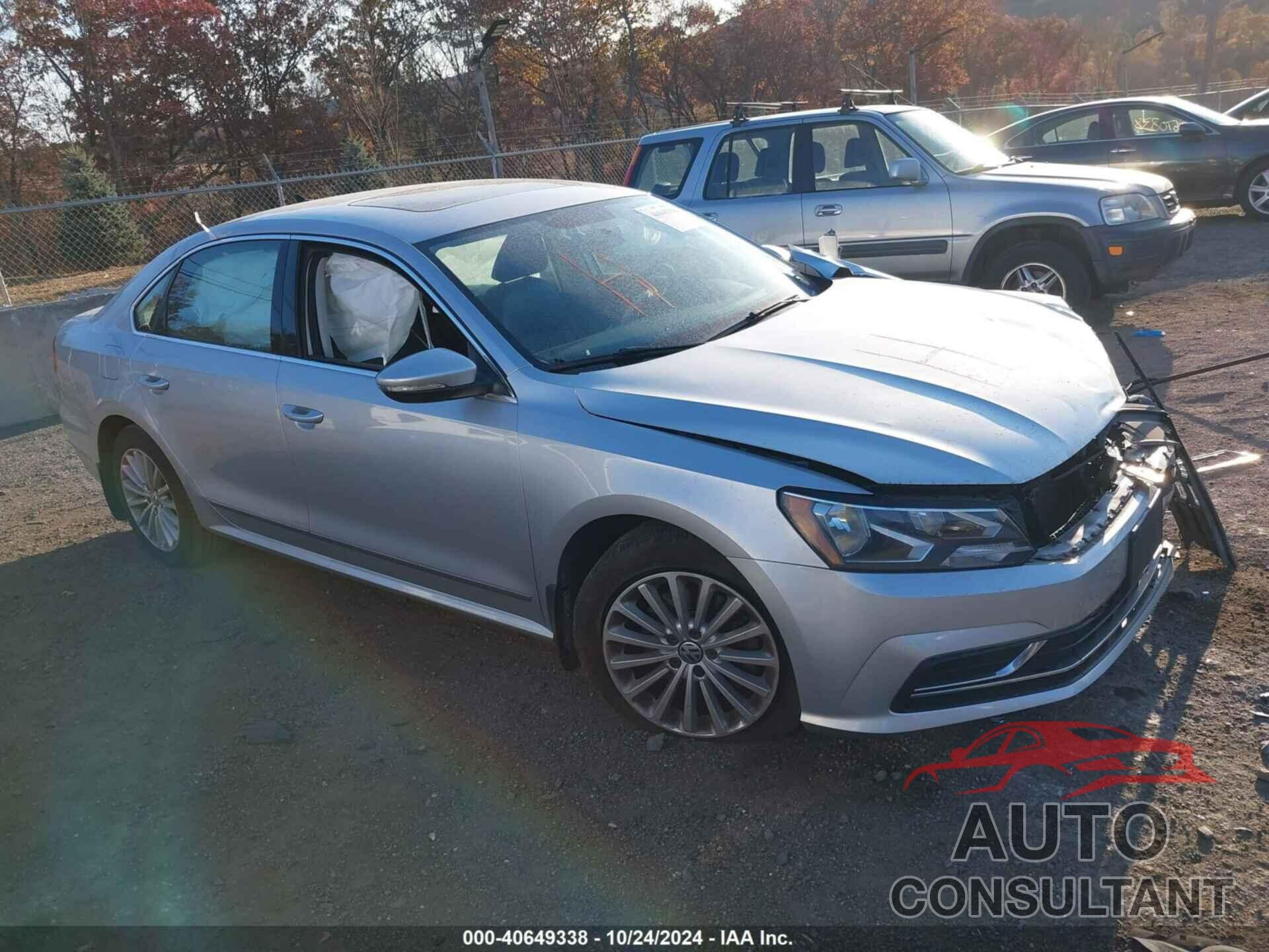 VOLKSWAGEN PASSAT 2017 - 1VWBT7A39HC011216
