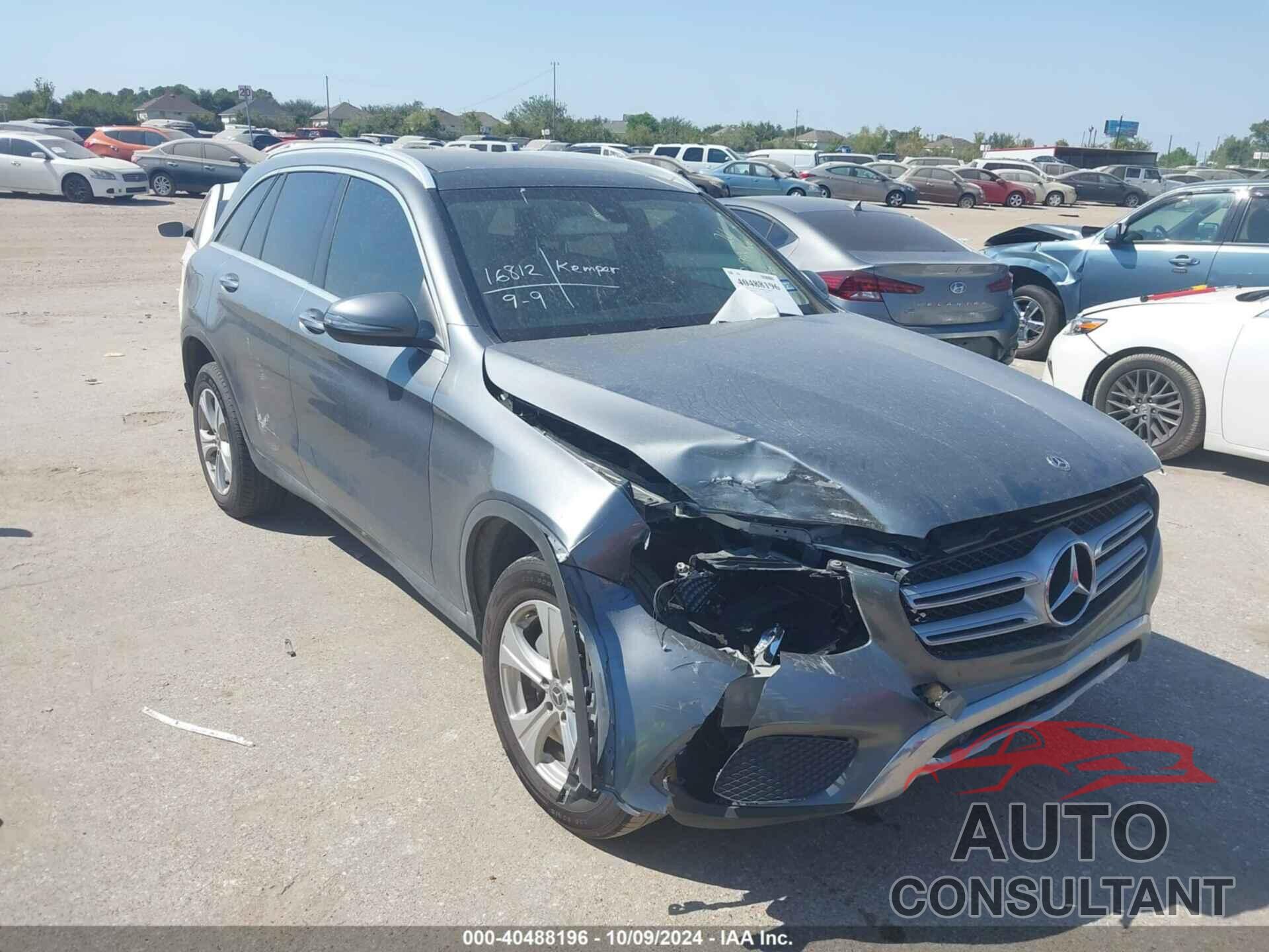 MERCEDES-BENZ GLC 300 2017 - WDC0G4JB0HV008241