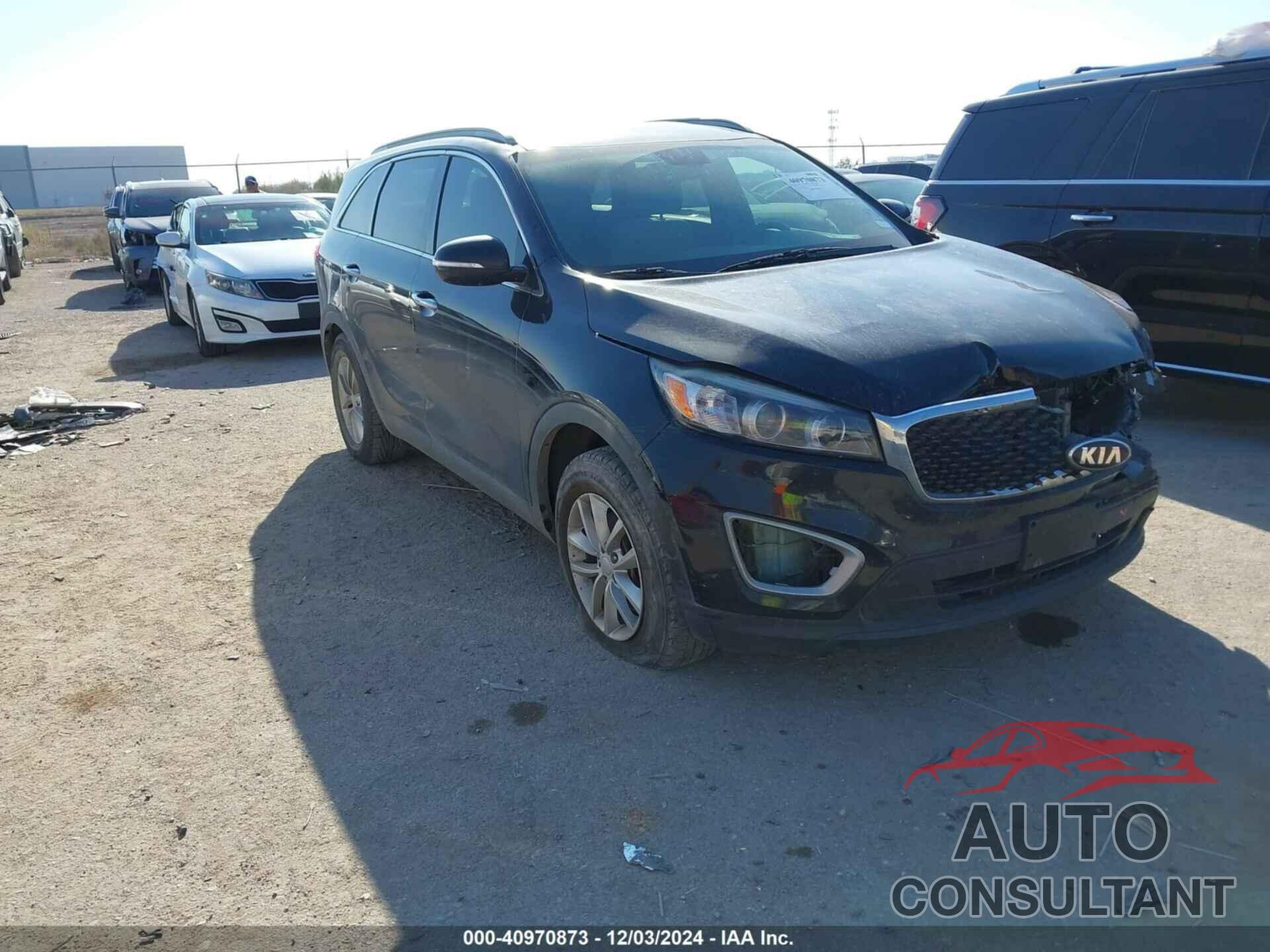 KIA SORENTO 2018 - 5XYPG4A30JG338634