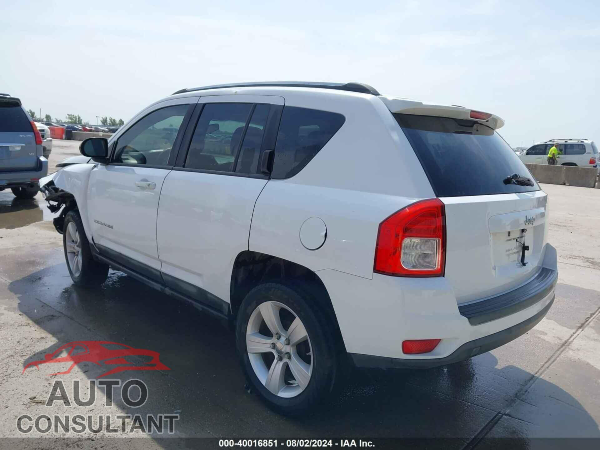 JEEP COMPASS 2011 - 1J4NT1FA2BD224430