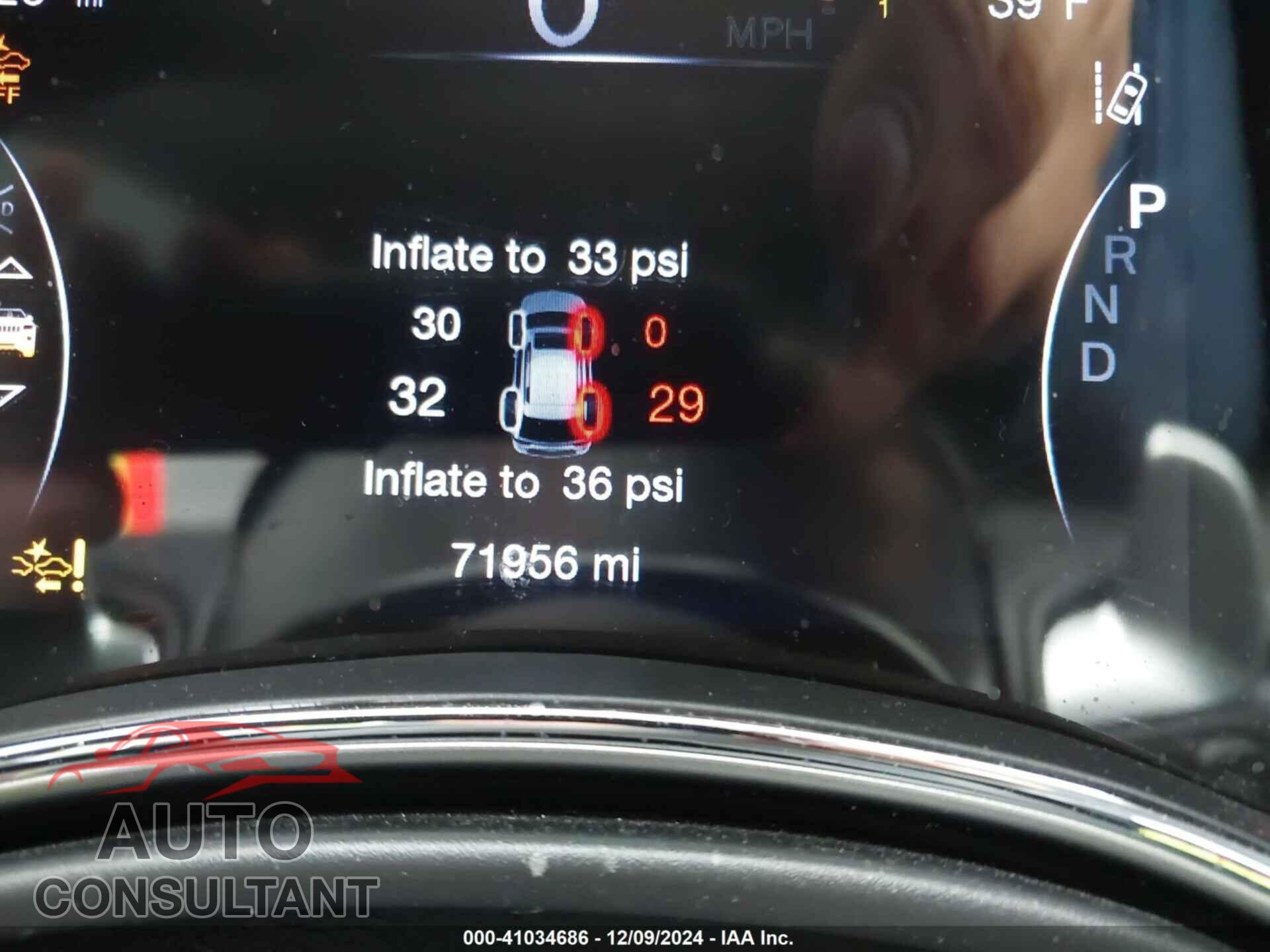 JEEP GRAND CHEROKEE 2017 - 1C4RJFJG7HC856103