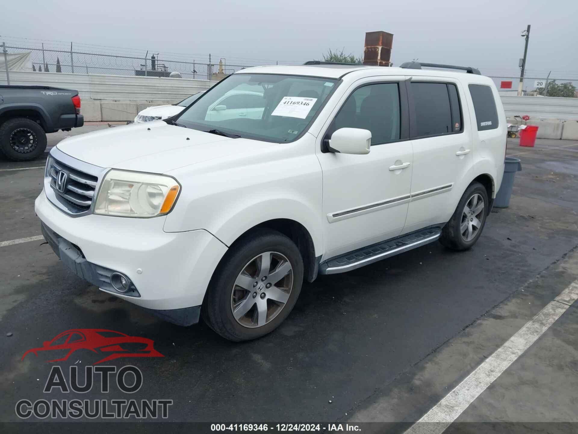 HONDA PILOT 2013 - 5FNYF3H90DB015501