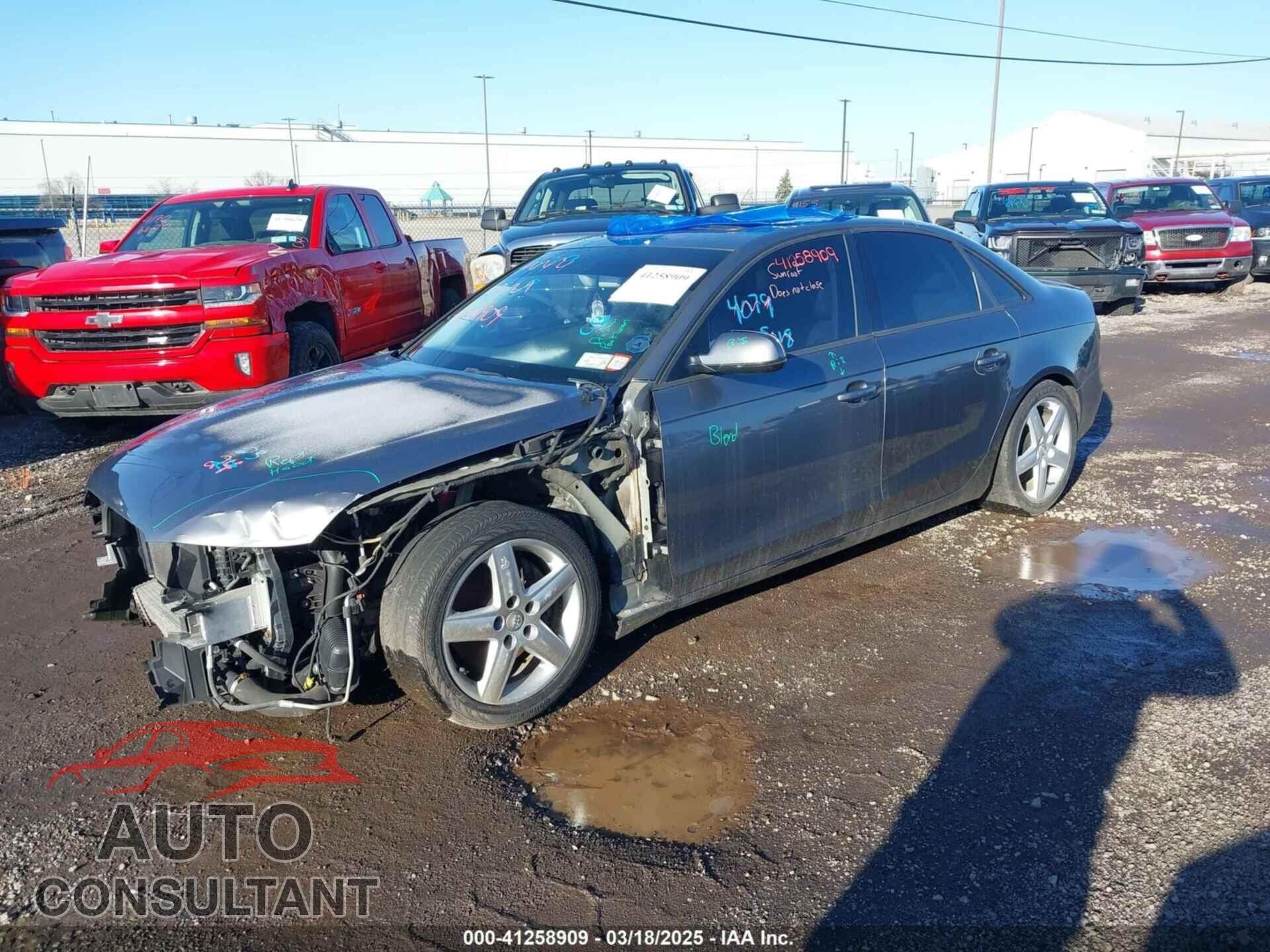 AUDI A4 2013 - WAUBFAFL5DN045360