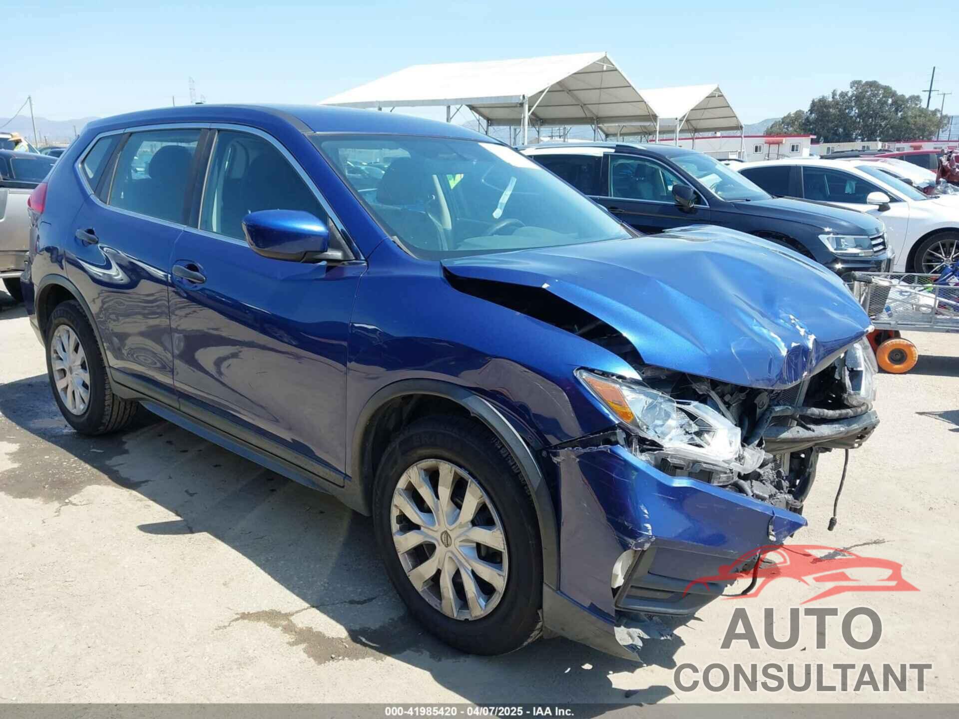 NISSAN ROGUE 2017 - KNMAT2MT1HP558471