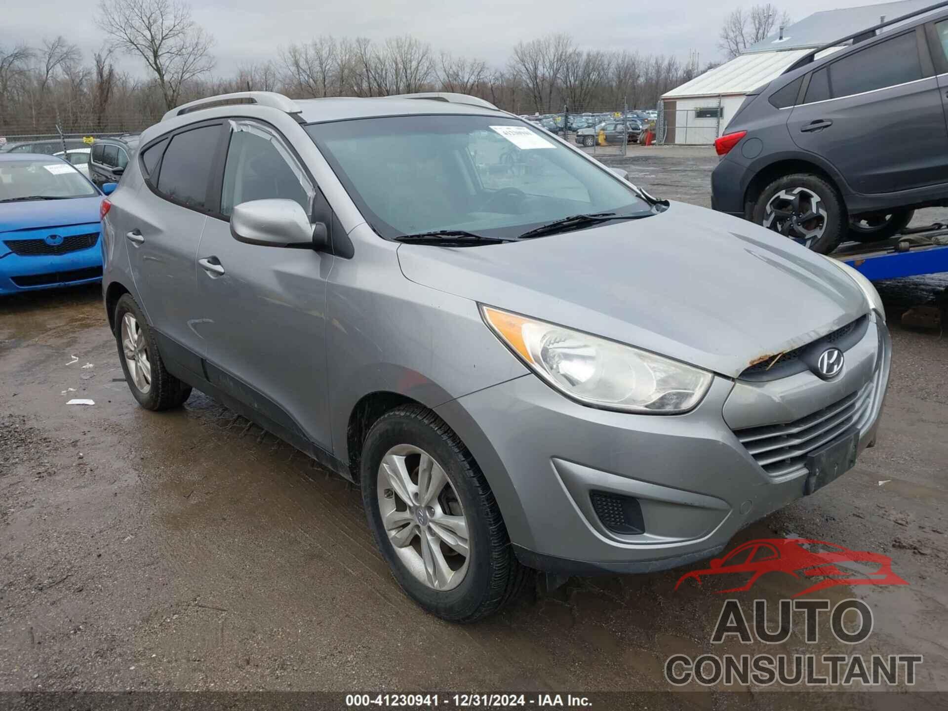 HYUNDAI TUCSON 2011 - KM8JUCAC4BU270326