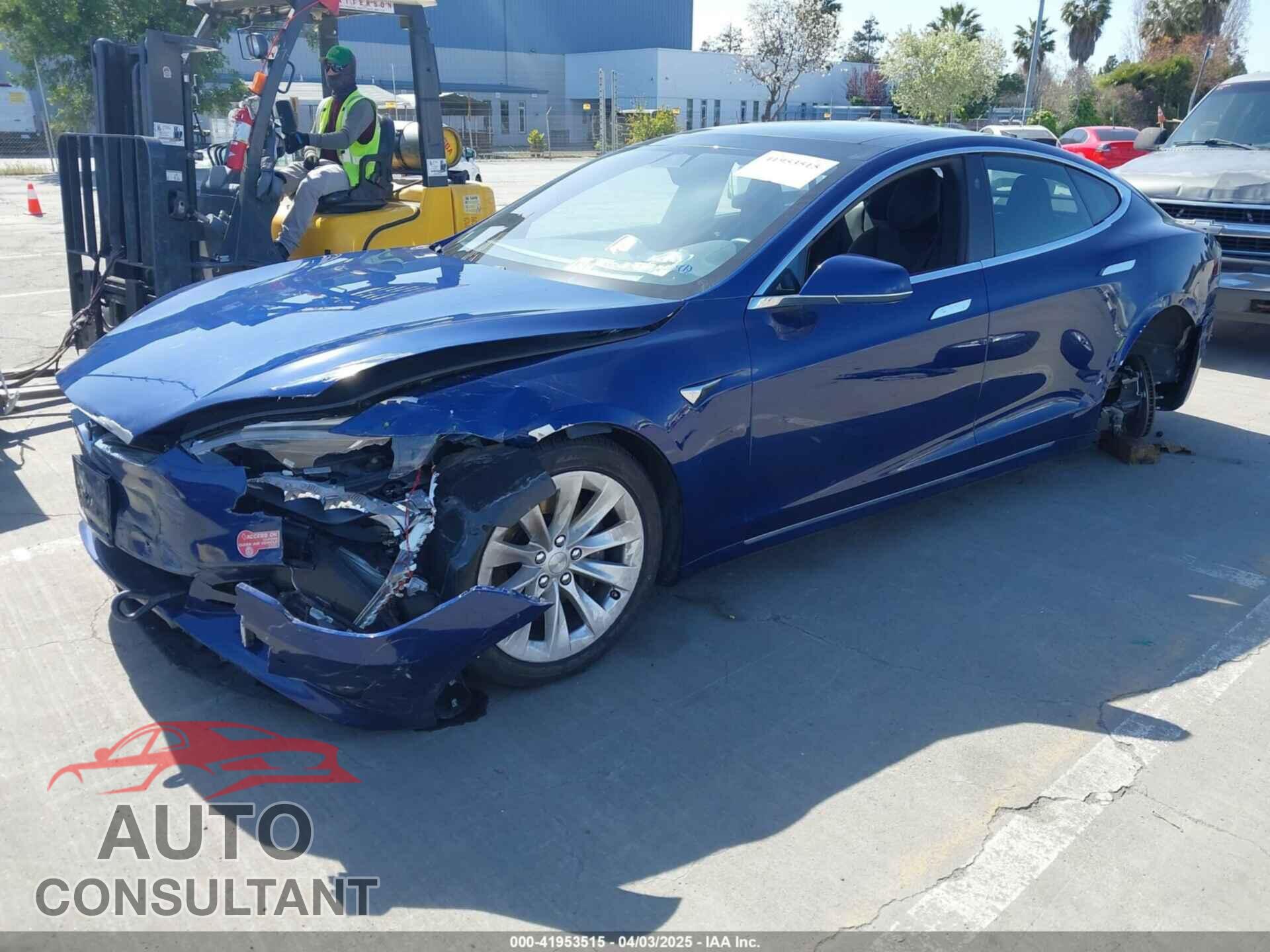 TESLA MODEL S 2017 - 5YJSA1E25HF209284