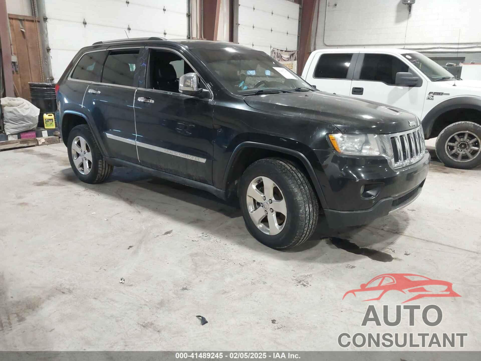 JEEP GRAND CHEROKEE 2011 - 1J4RR5GT5BC556200