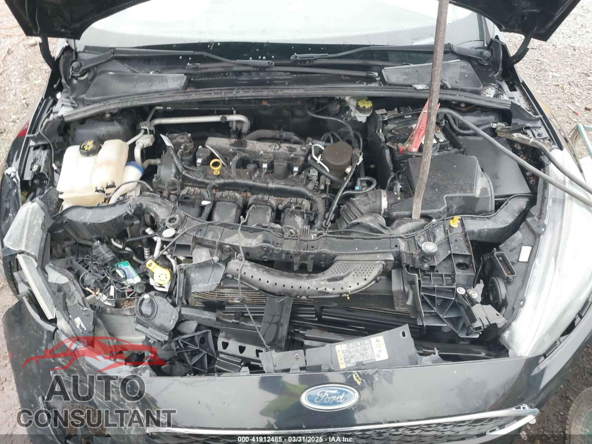 FORD FOCUS 2016 - 1FADP3F26GL251465