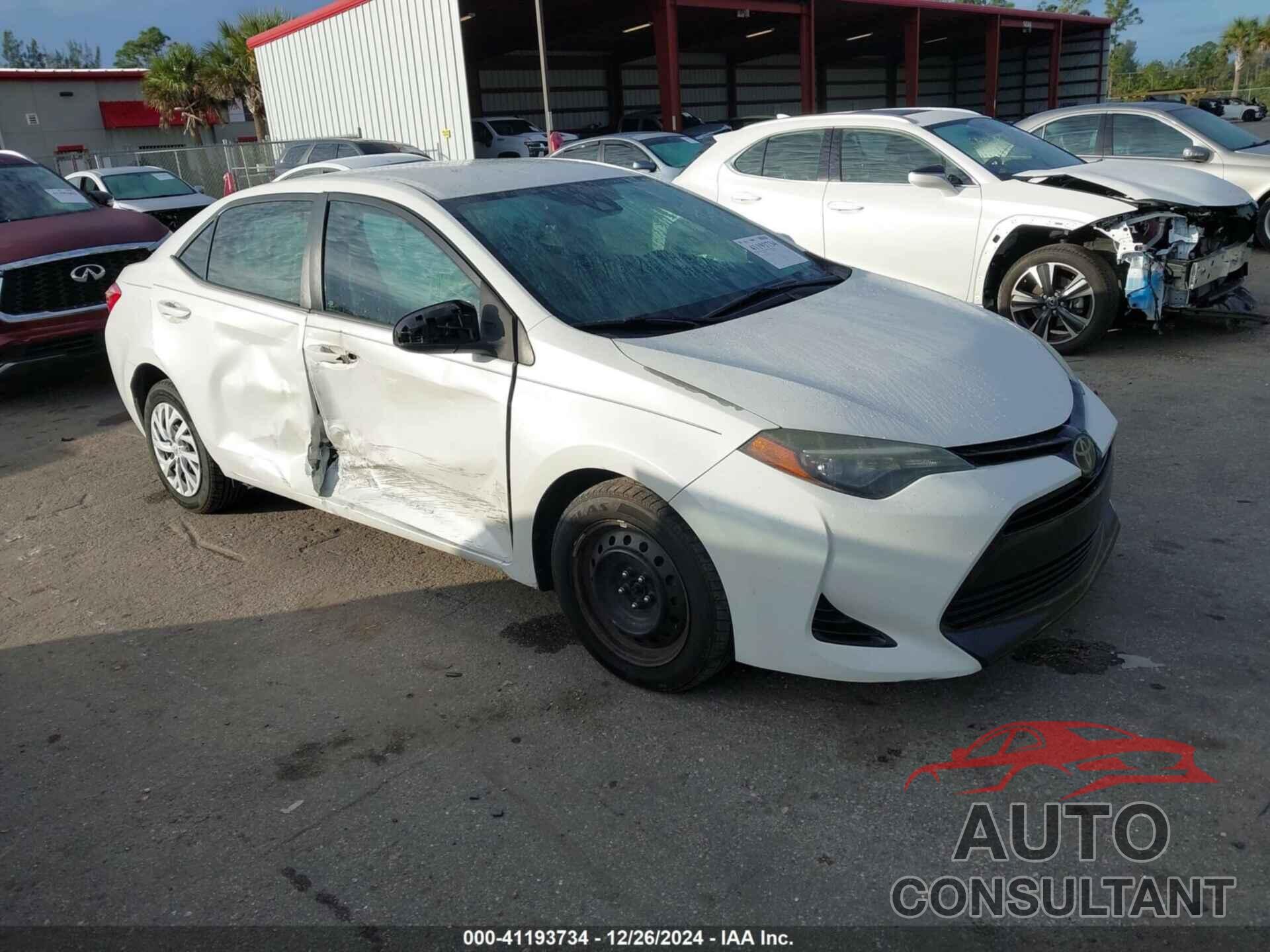 TOYOTA COROLLA 2017 - 5YFBURHE3HP709833