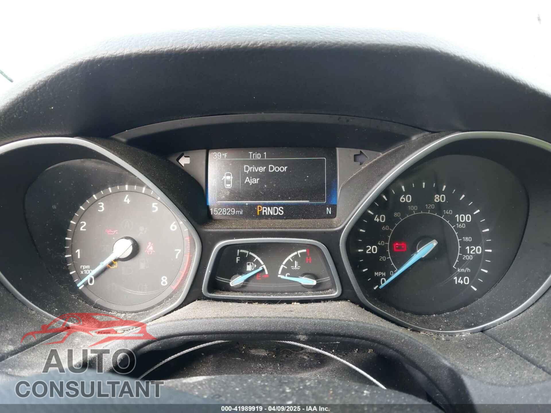 FORD FOCUS 2017 - 1FADP3M29HL266577
