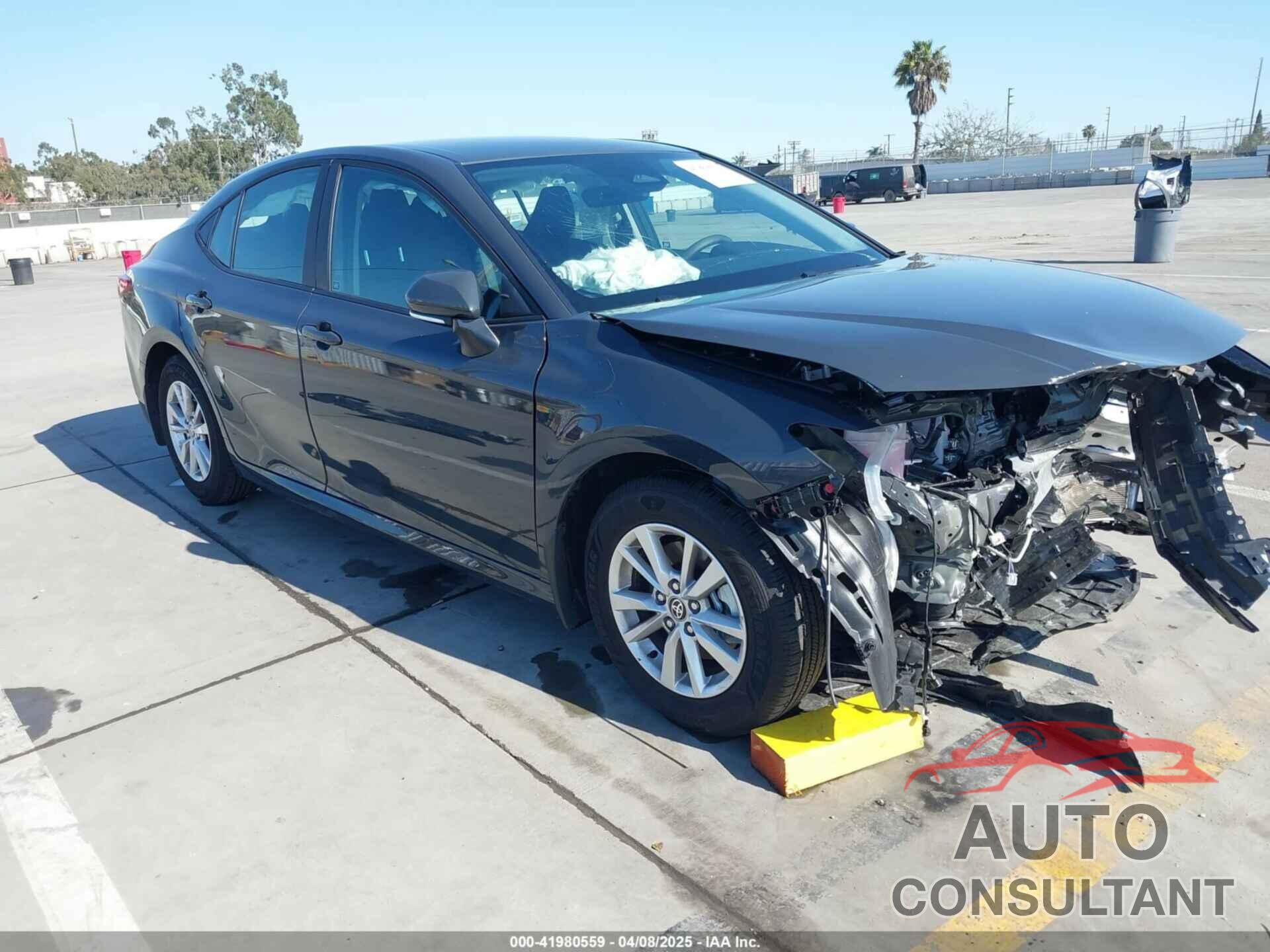 TOYOTA CAMRY 2025 - 4T1DAACK6SU077786