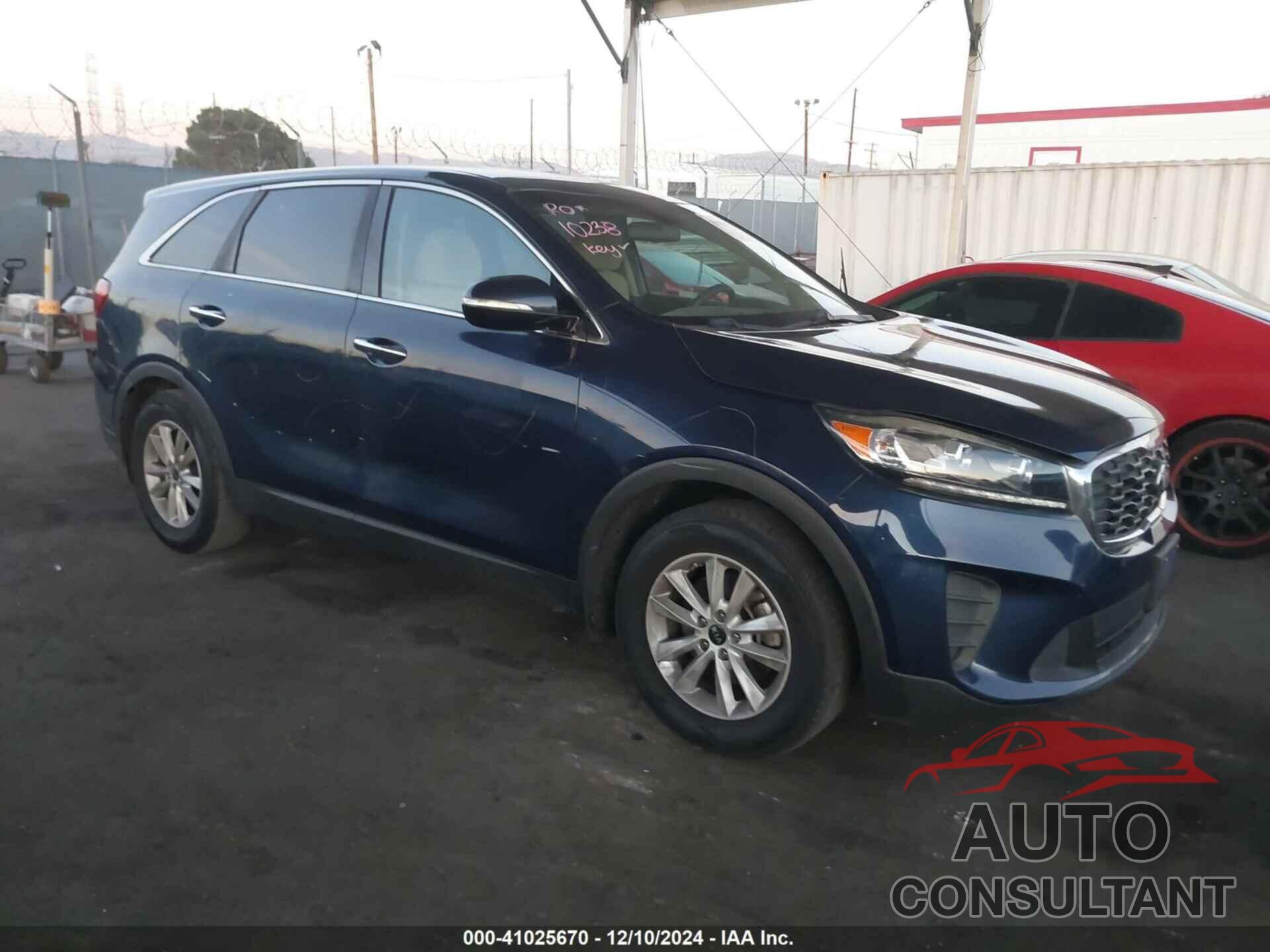 KIA SORENTO 2019 - 5XYPGDA3XKG545291