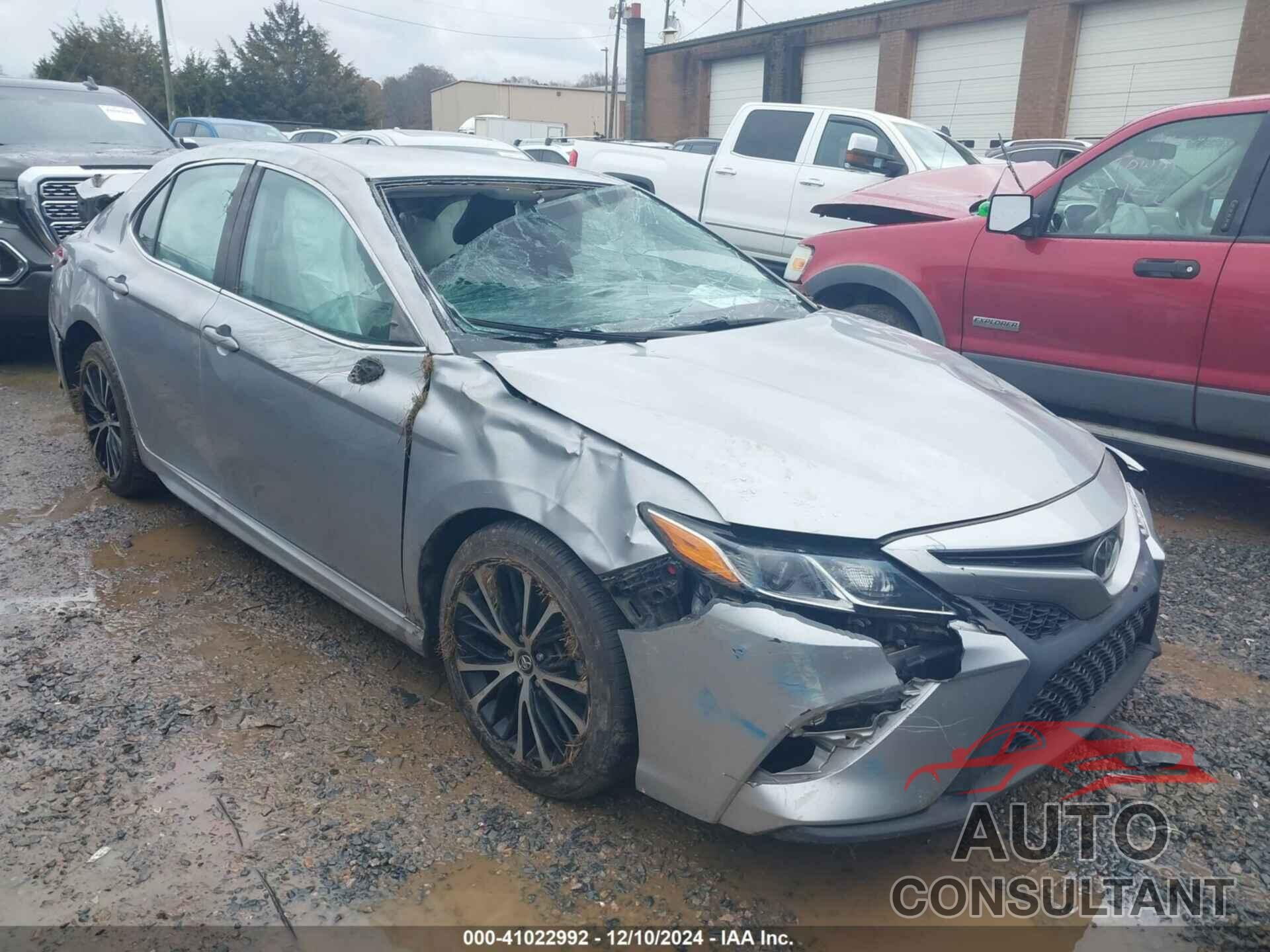 TOYOTA CAMRY 2020 - 4T1G11AK2LU893119