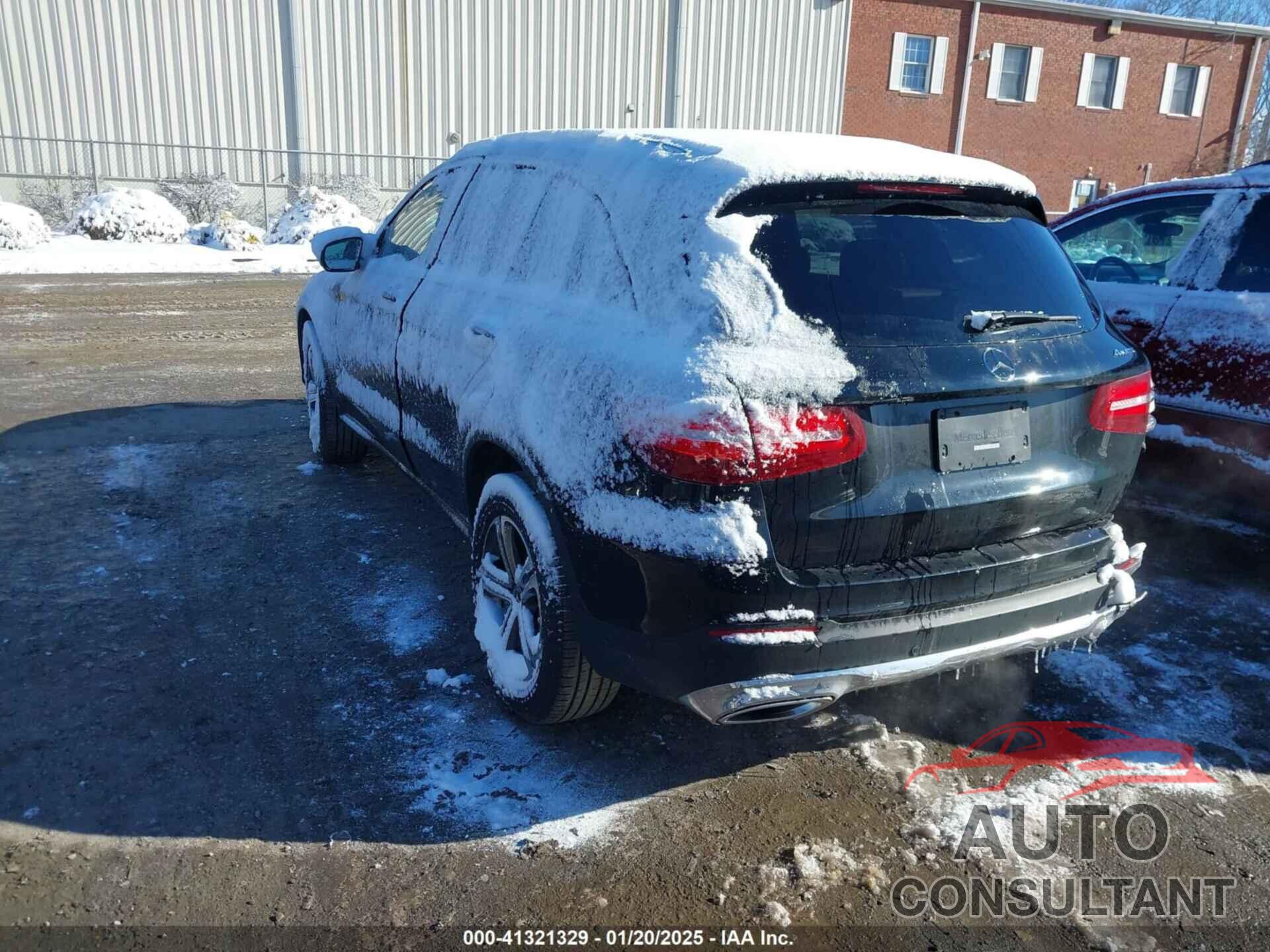 MERCEDES-BENZ GLC 300 2019 - WDC0G4KB8KV163643