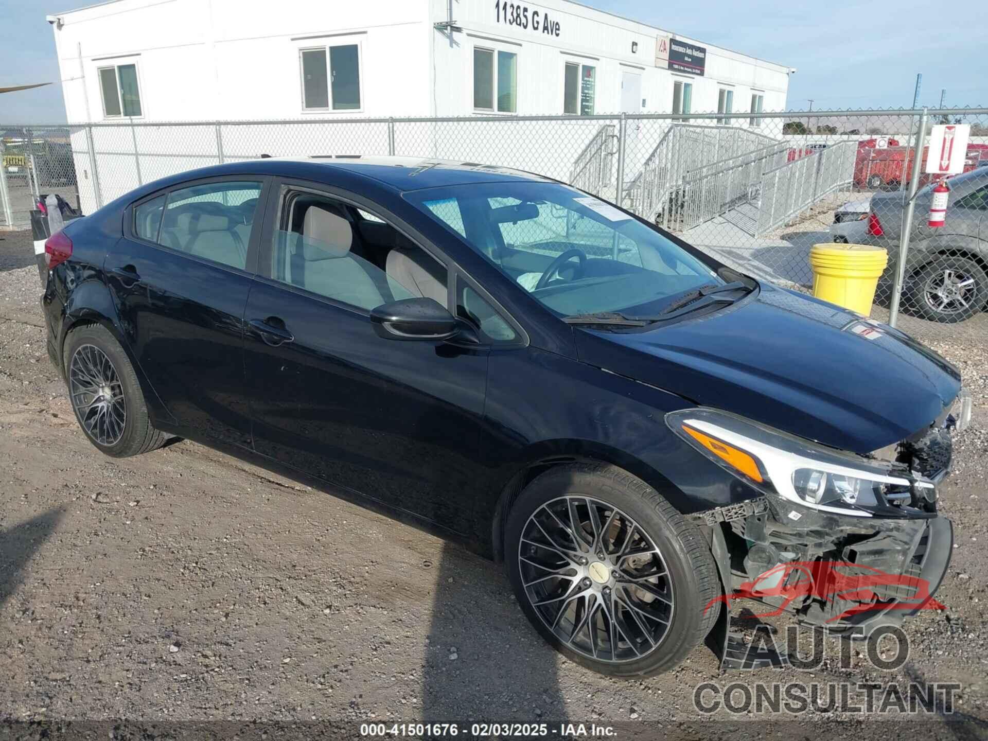 KIA FORTE 2017 - 3KPFK4A70HE106703