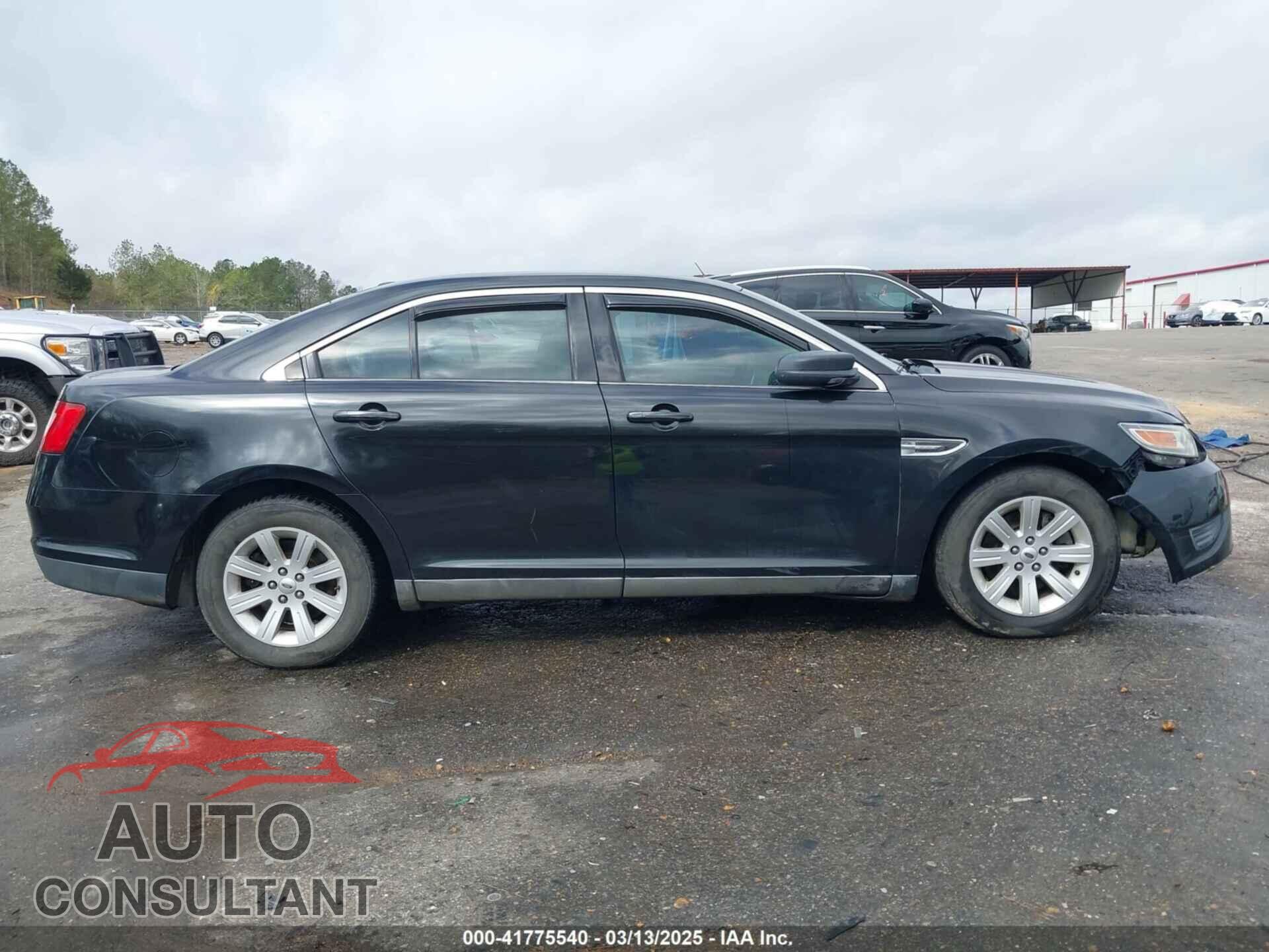 FORD TAURUS 2011 - 1FAHP2DW8BG164136
