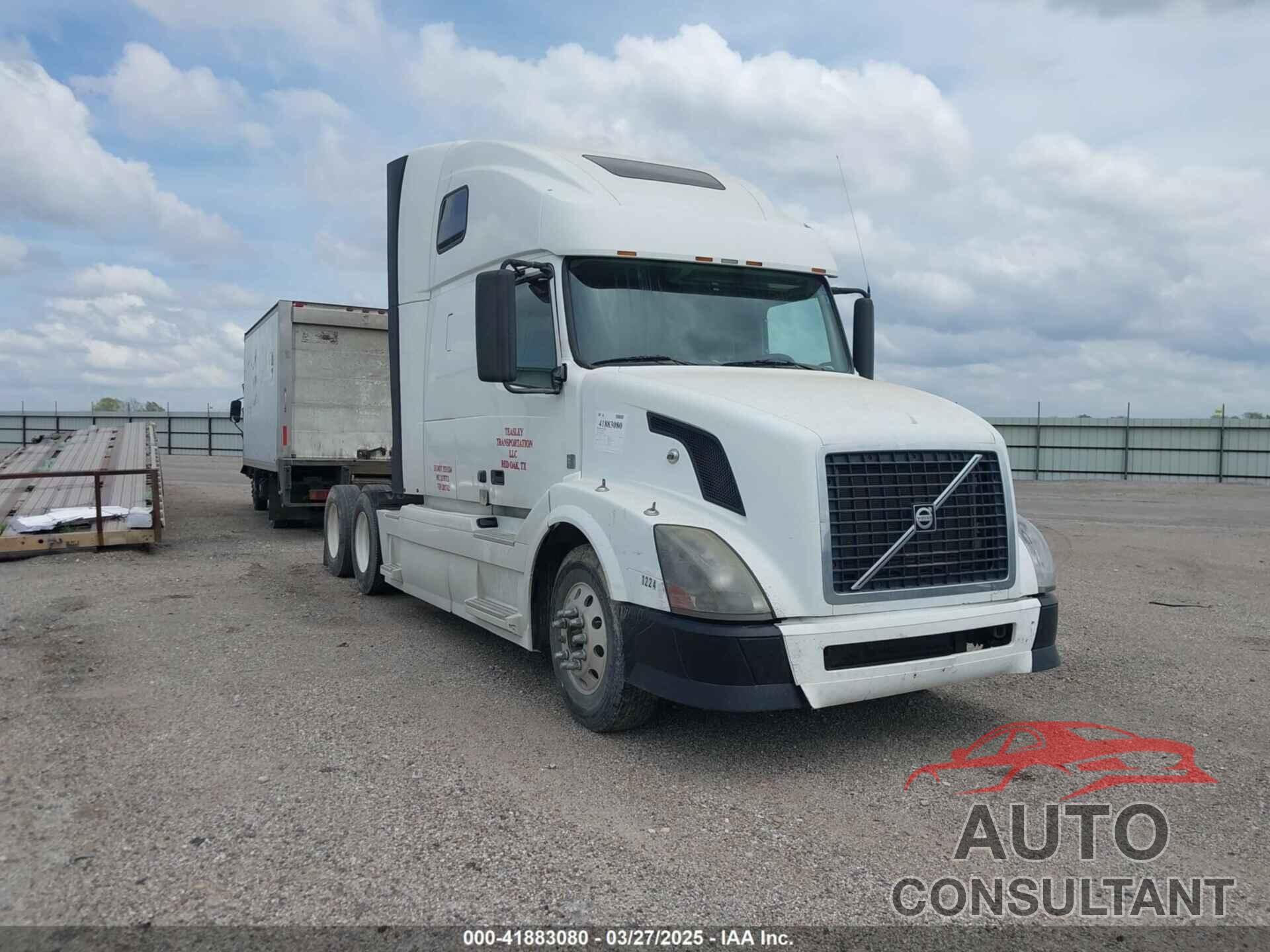 VOLVO VN 2010 - 4V4NC9EH3AN291702