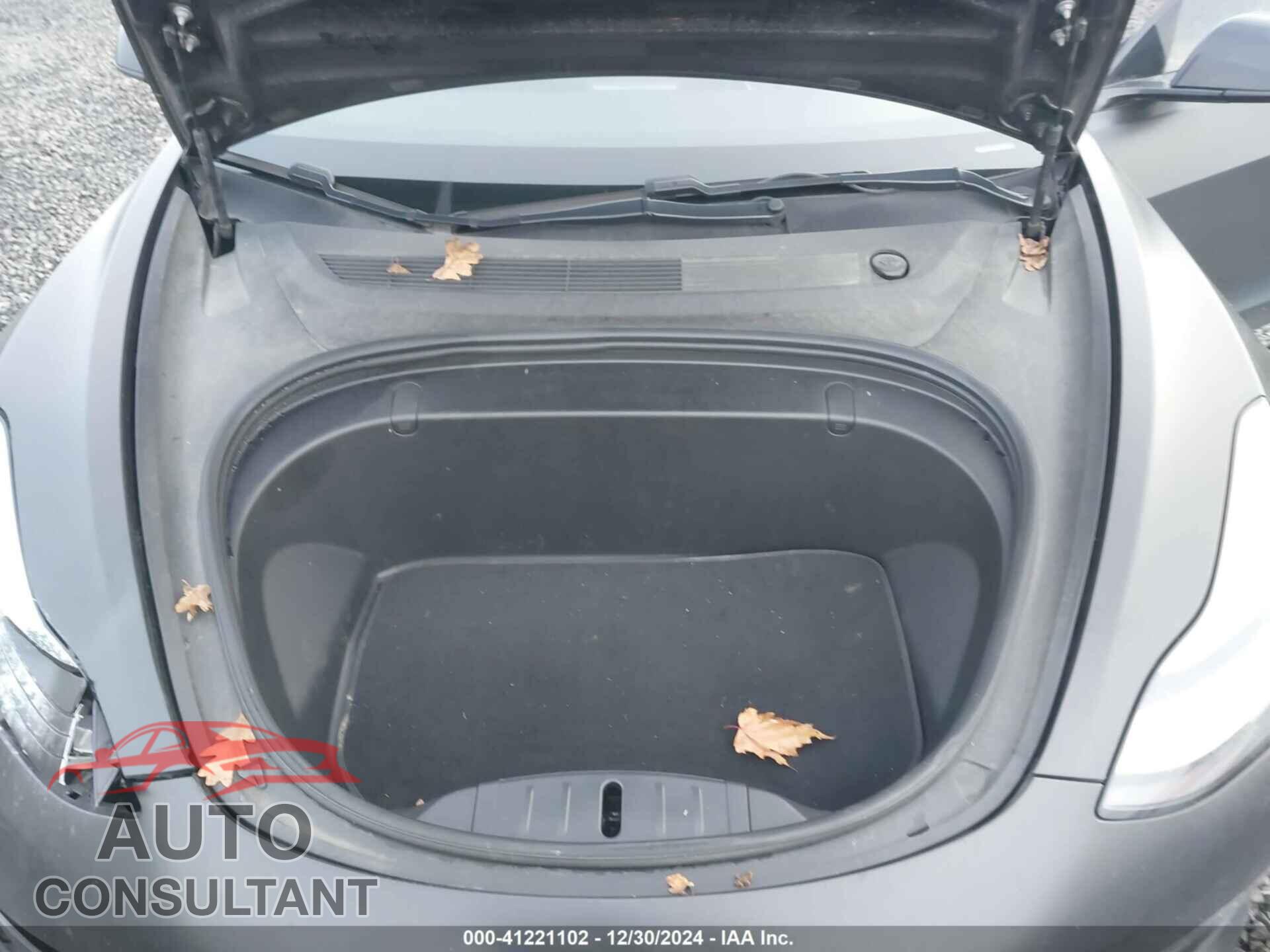 TESLA MODEL 3 2018 - 5YJ3E1EB2JF082492