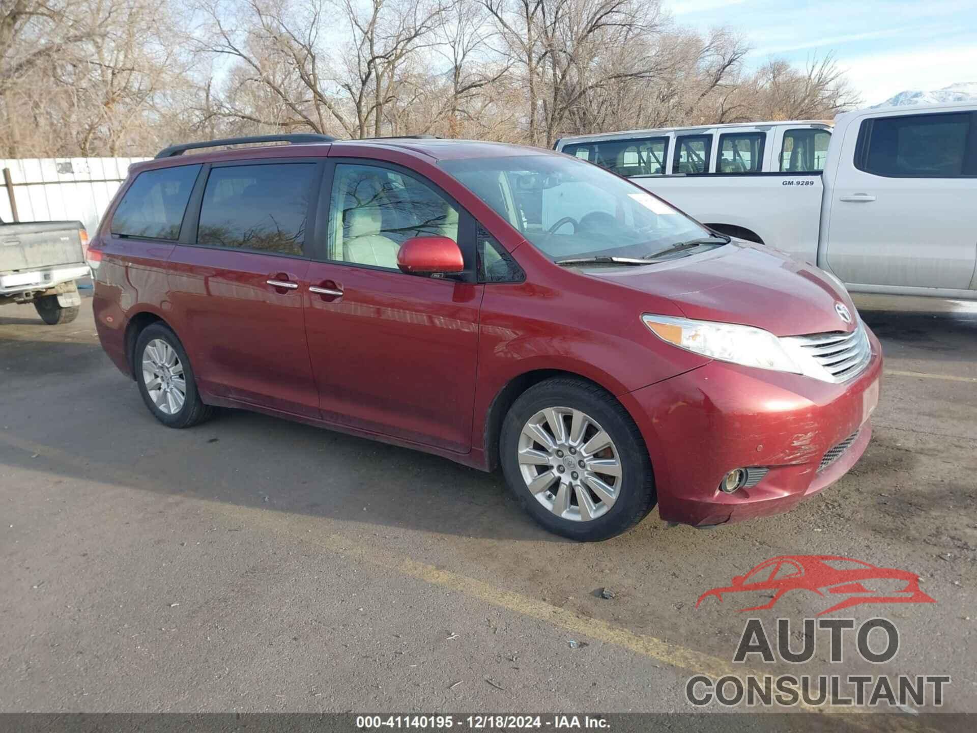 TOYOTA SIENNA 2011 - 5TDDK3DC0BS011047